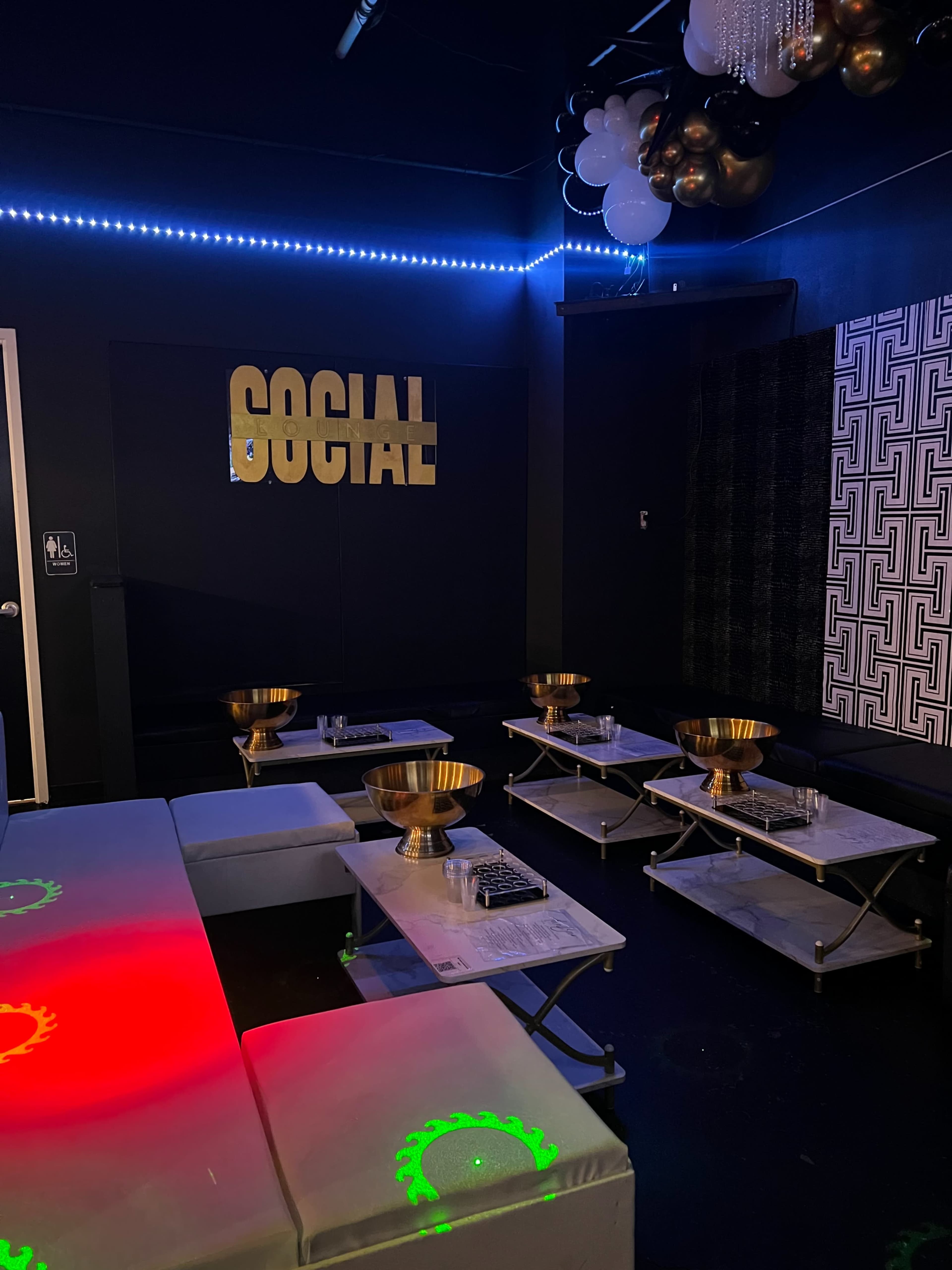Social lounge Downtown Image in Lockwood, charlotte, NC