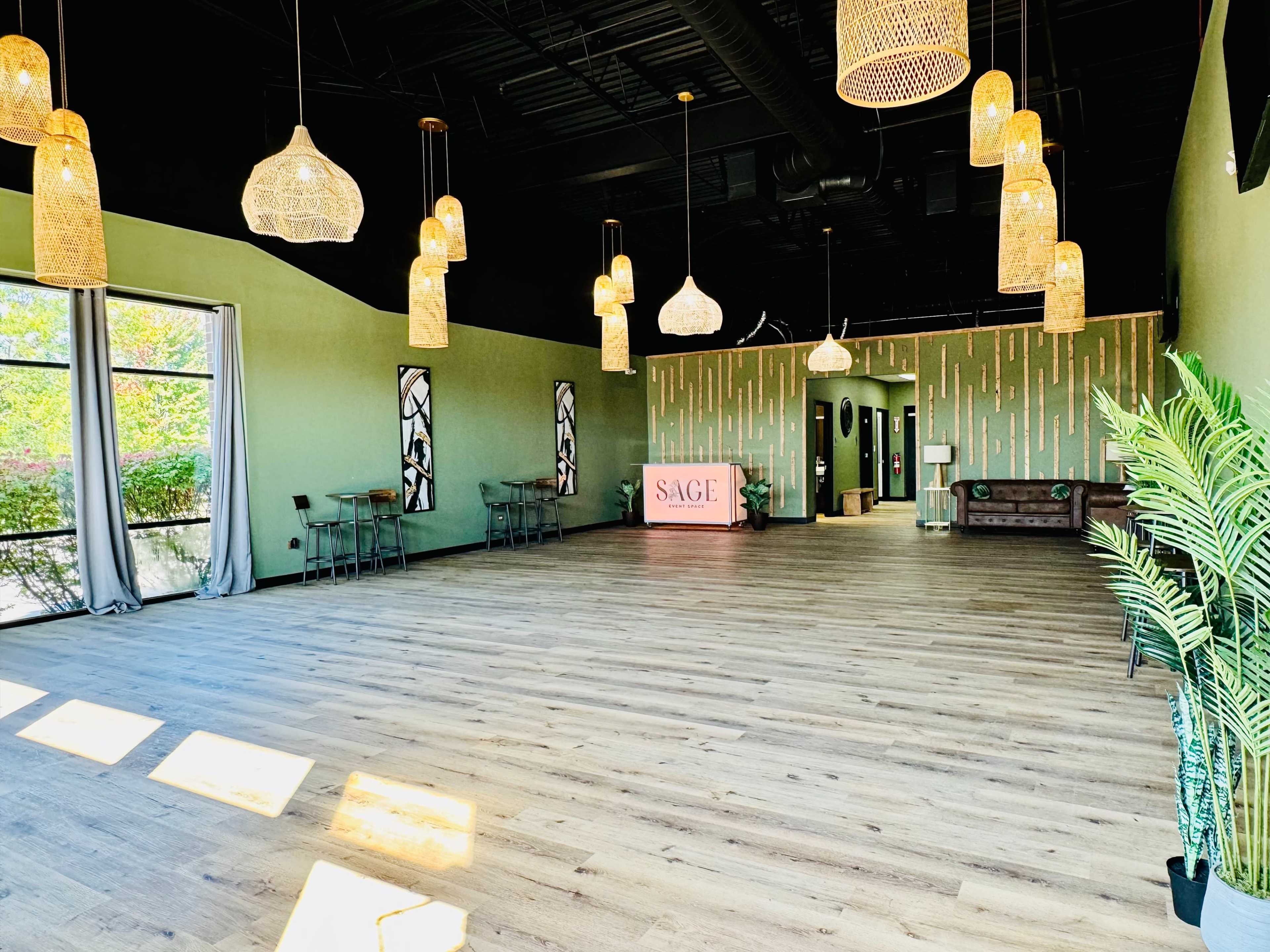 The Knowledge Nook in North Aurora Image in Aurora Township, North Aurora, IL