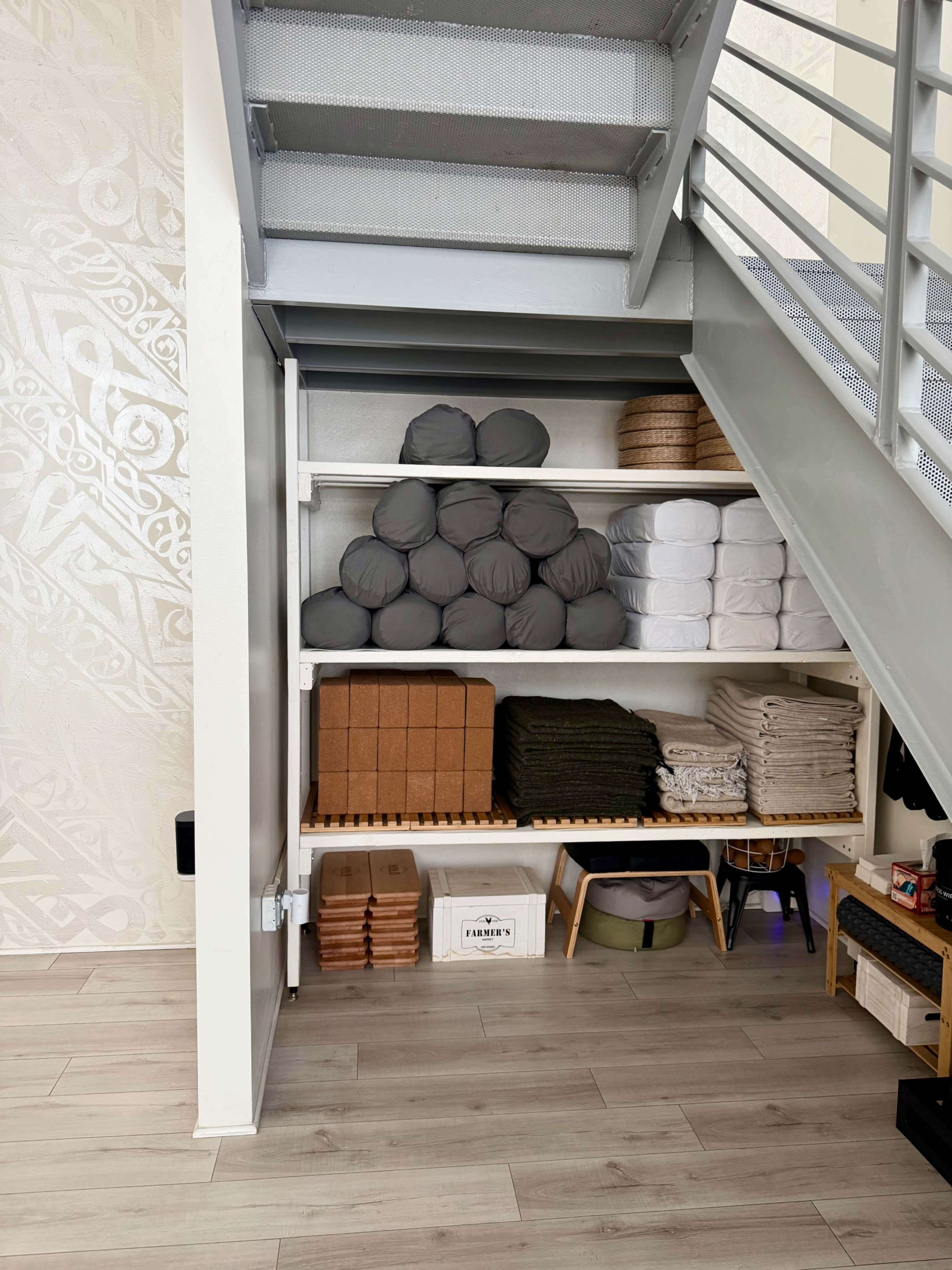 Modern Loft Style Studio in the Heart of San Pedro Arts District Image in San Pedro, San Pedro, CA