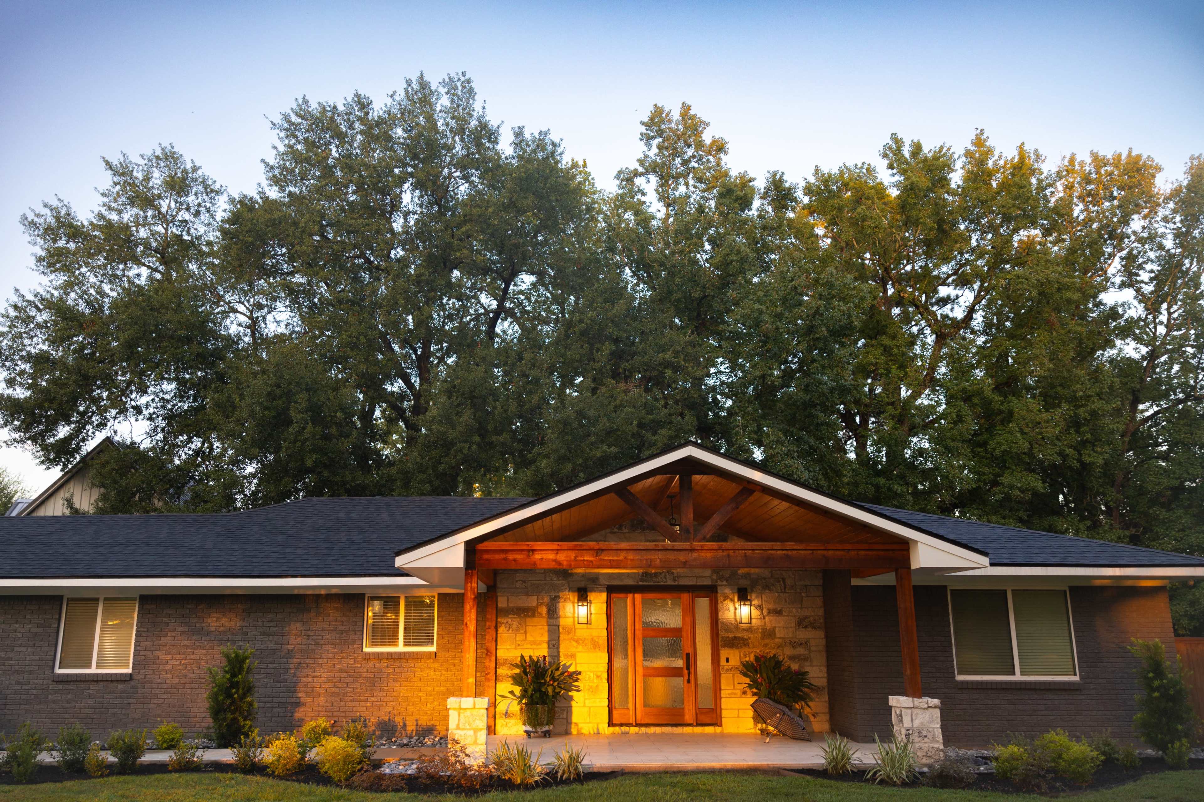 Spacious Urban Retreat with large beautiful trees and plenty of outdoor spaces Image in , Tomball, TX