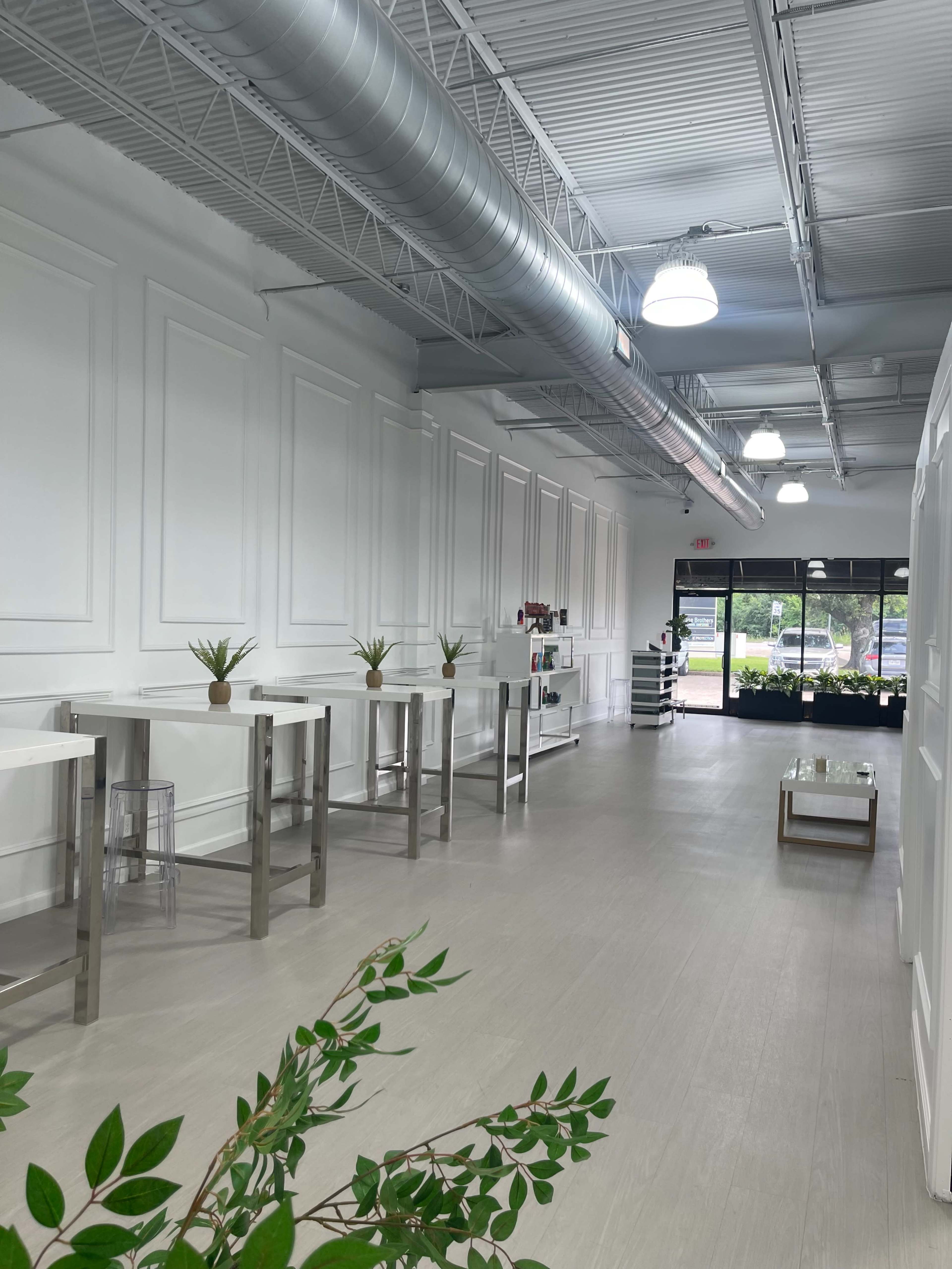 Venue located 15 minutes from downtown Houston Image in Lazybrook / Timbergrove, Houston, TX