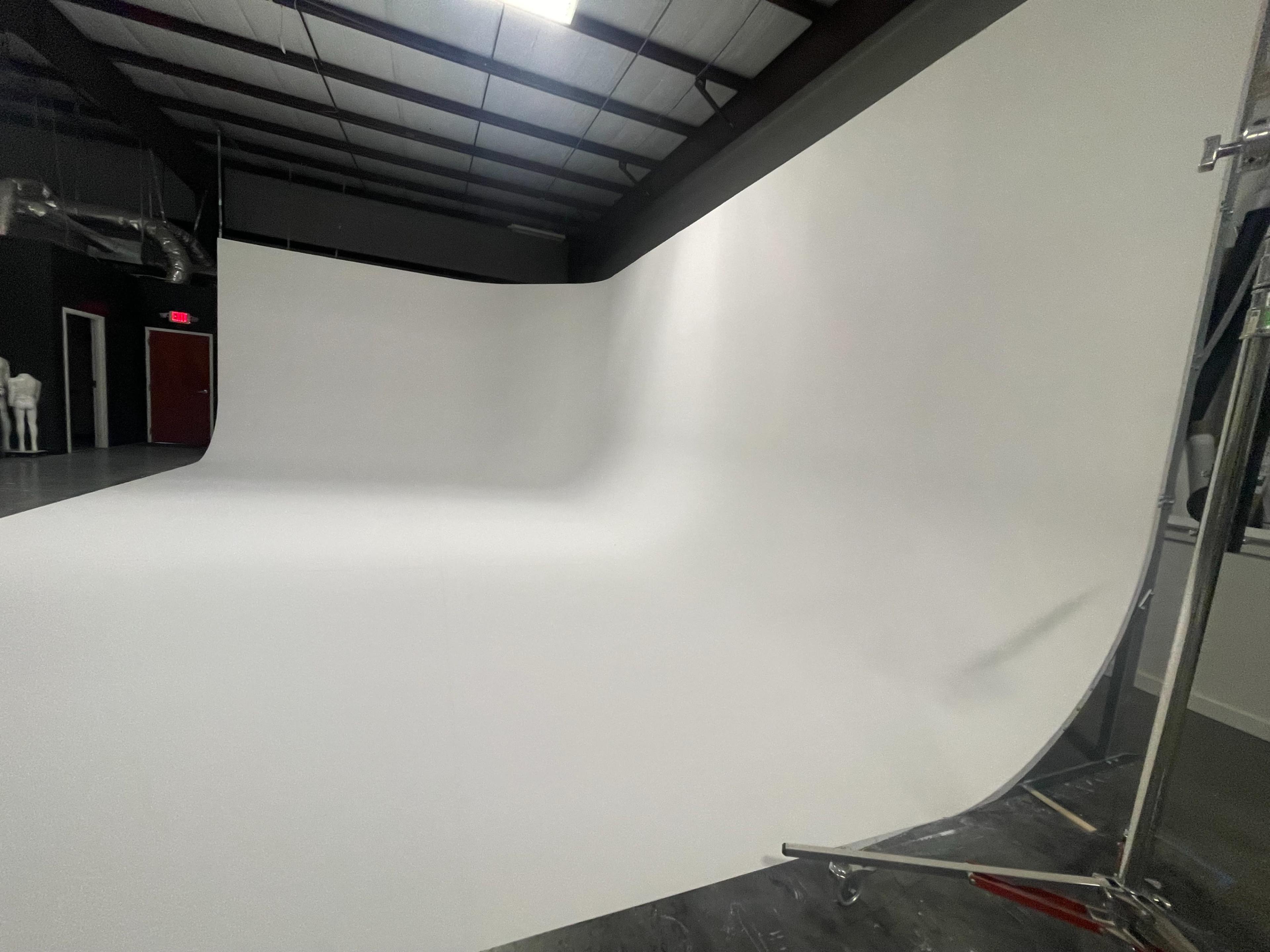 Versatile Production Studio with White Cyc Wall, Loading Dock and Free Parking Image in Rock Hill, Rock Hill, SC