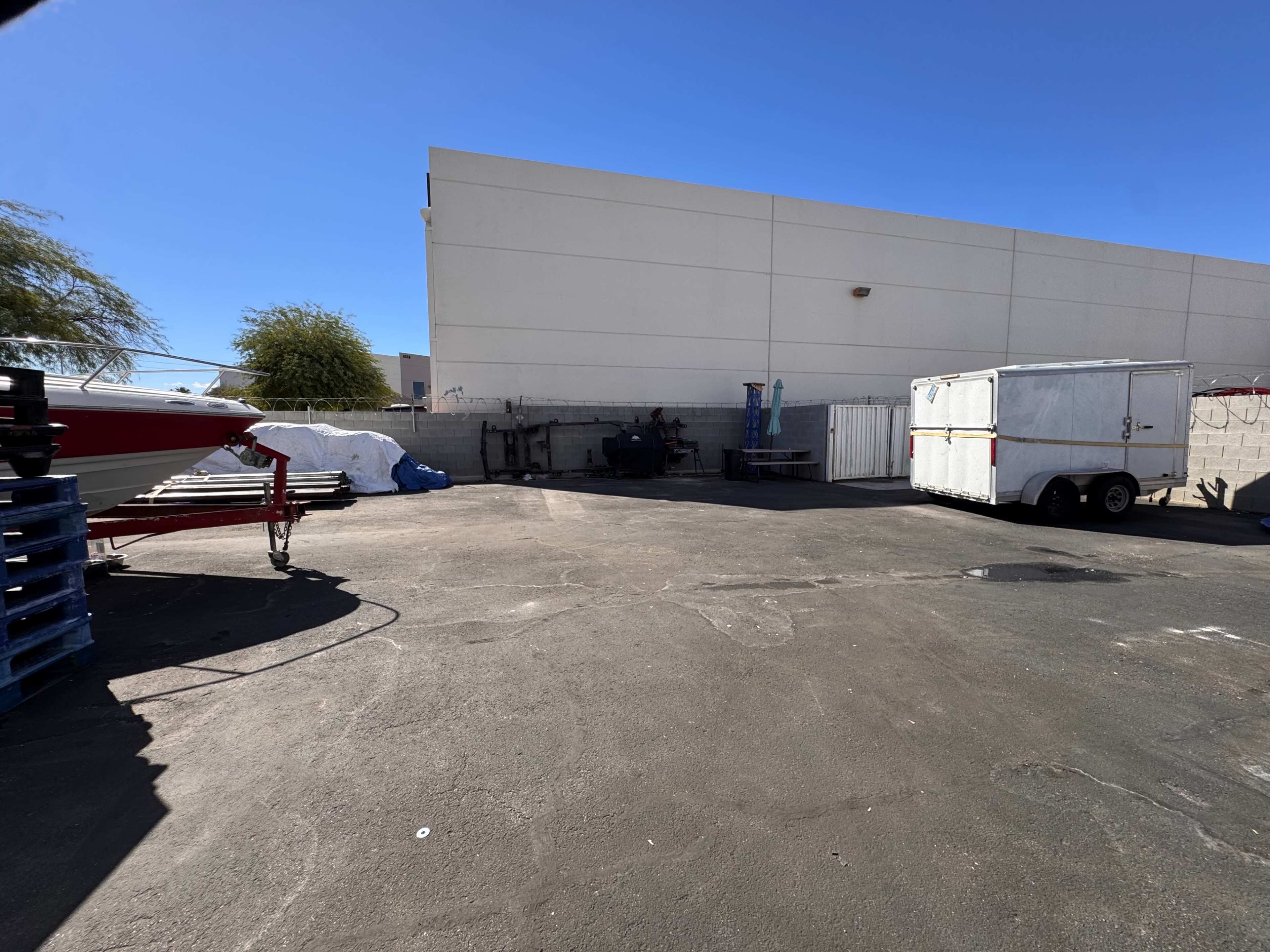 Industrial Warehouse in Las Vegas Image in Sunrise Manor, Las Vegas, NV