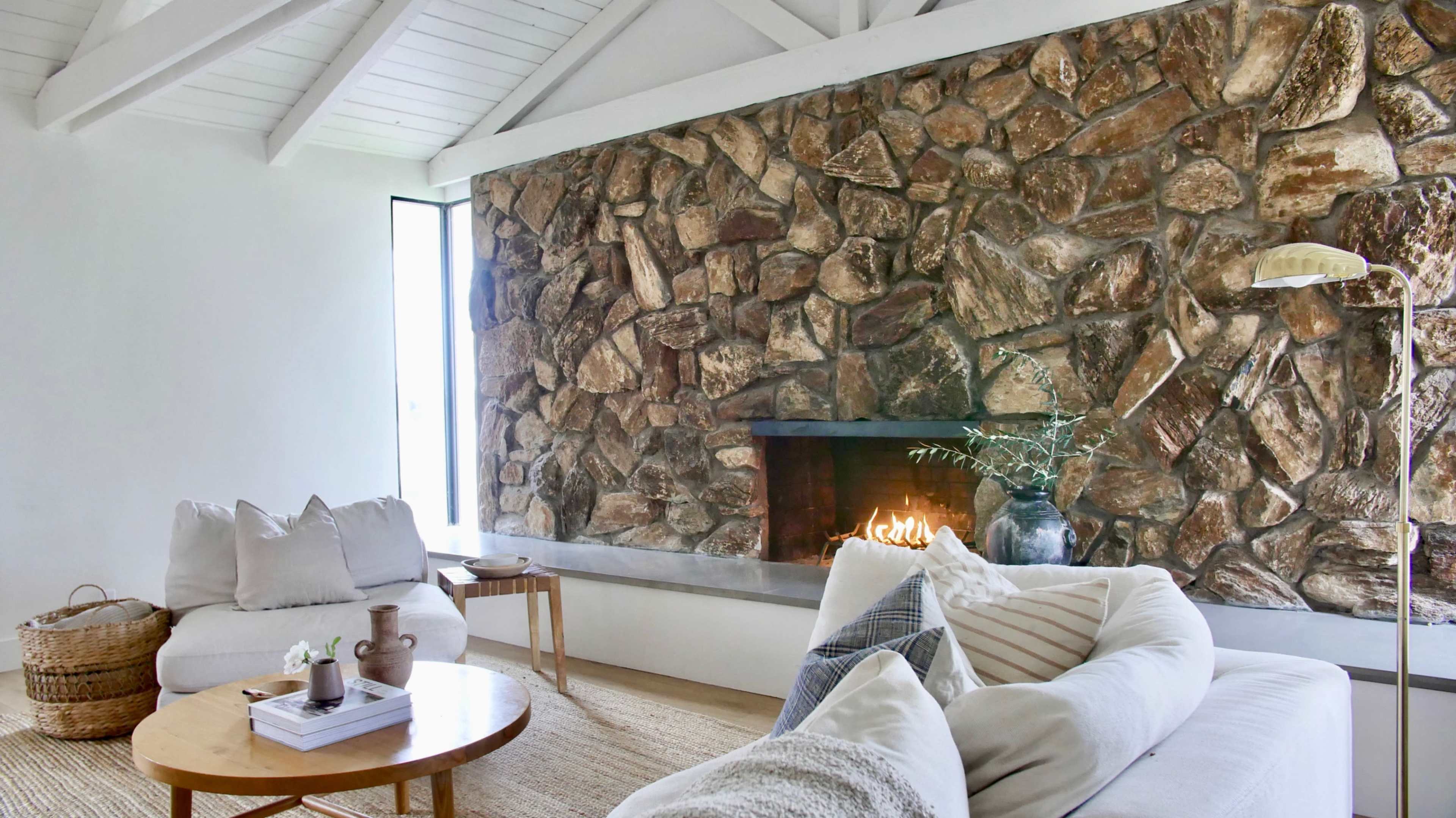 Bright & Modern Minimalist Home | Open Concept Image in Orange, Orange, CA