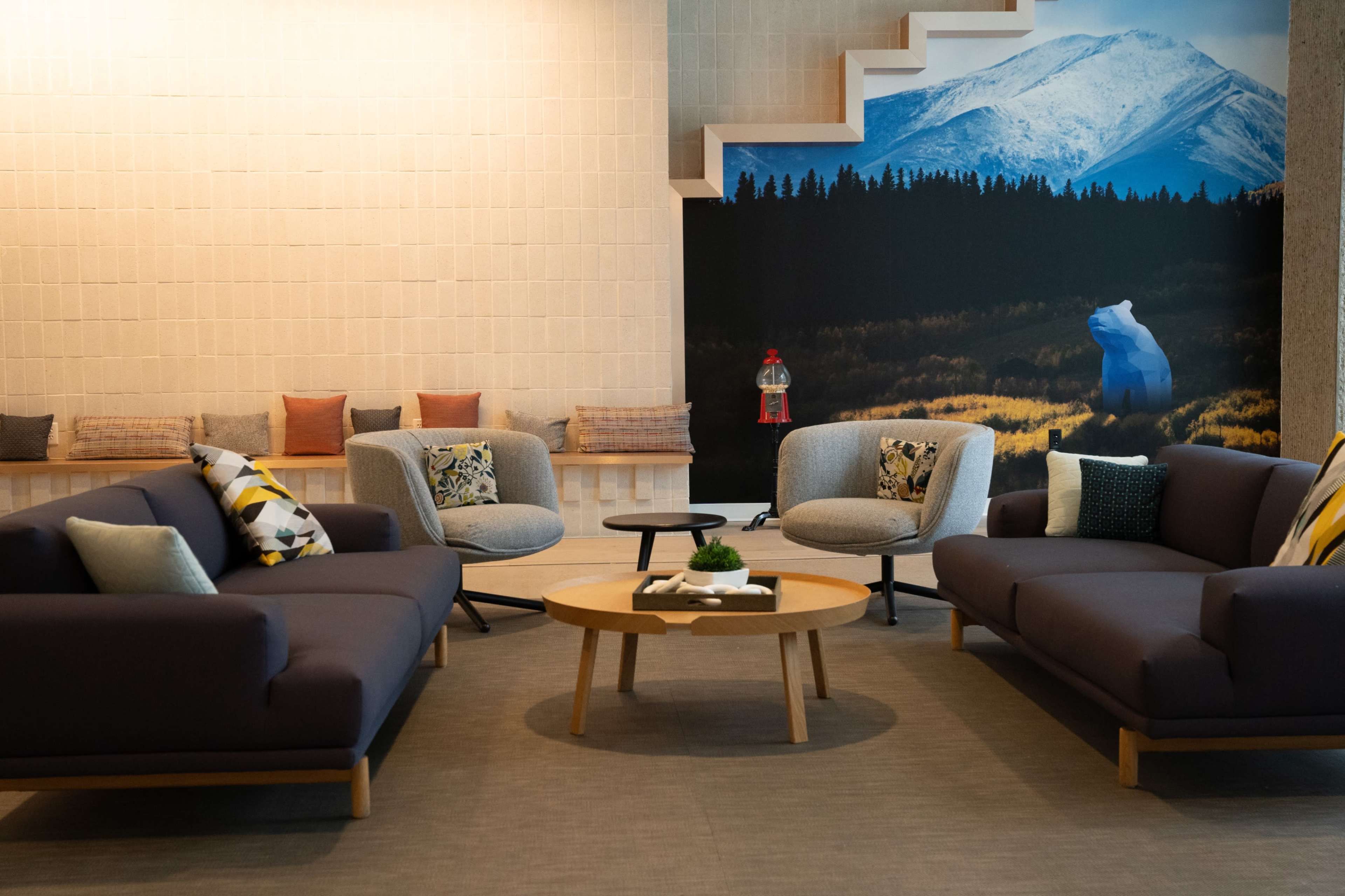 Downtown Corporate Event Space feat. Coffee Cafe, Wine Bar, and Local Beer Image in Central, Denver, CO