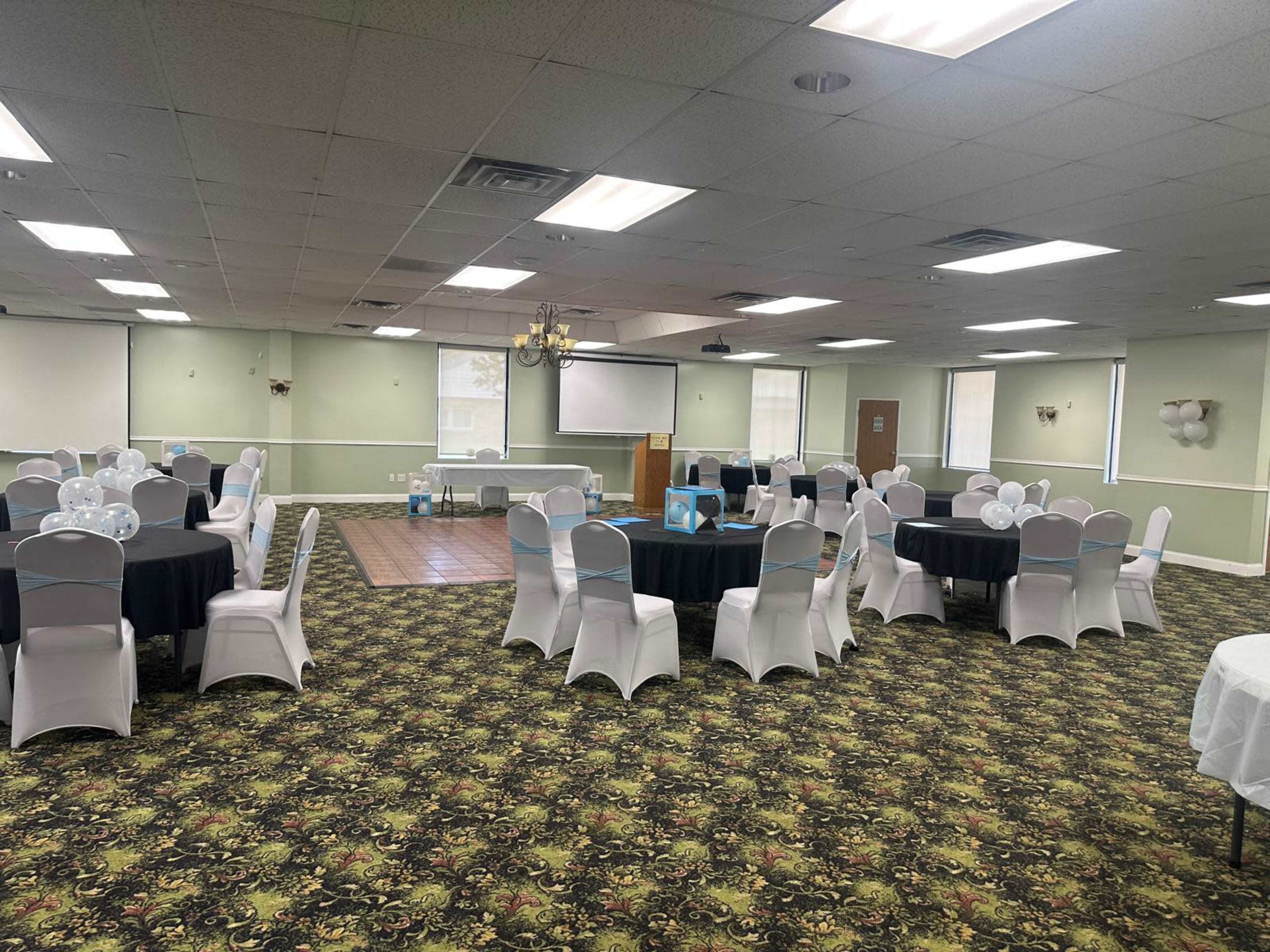 L’ambiance Banquet Hall: Toledo’s Destination for Unforgettable Events Image in Reynolds Corners, Toledo, OH