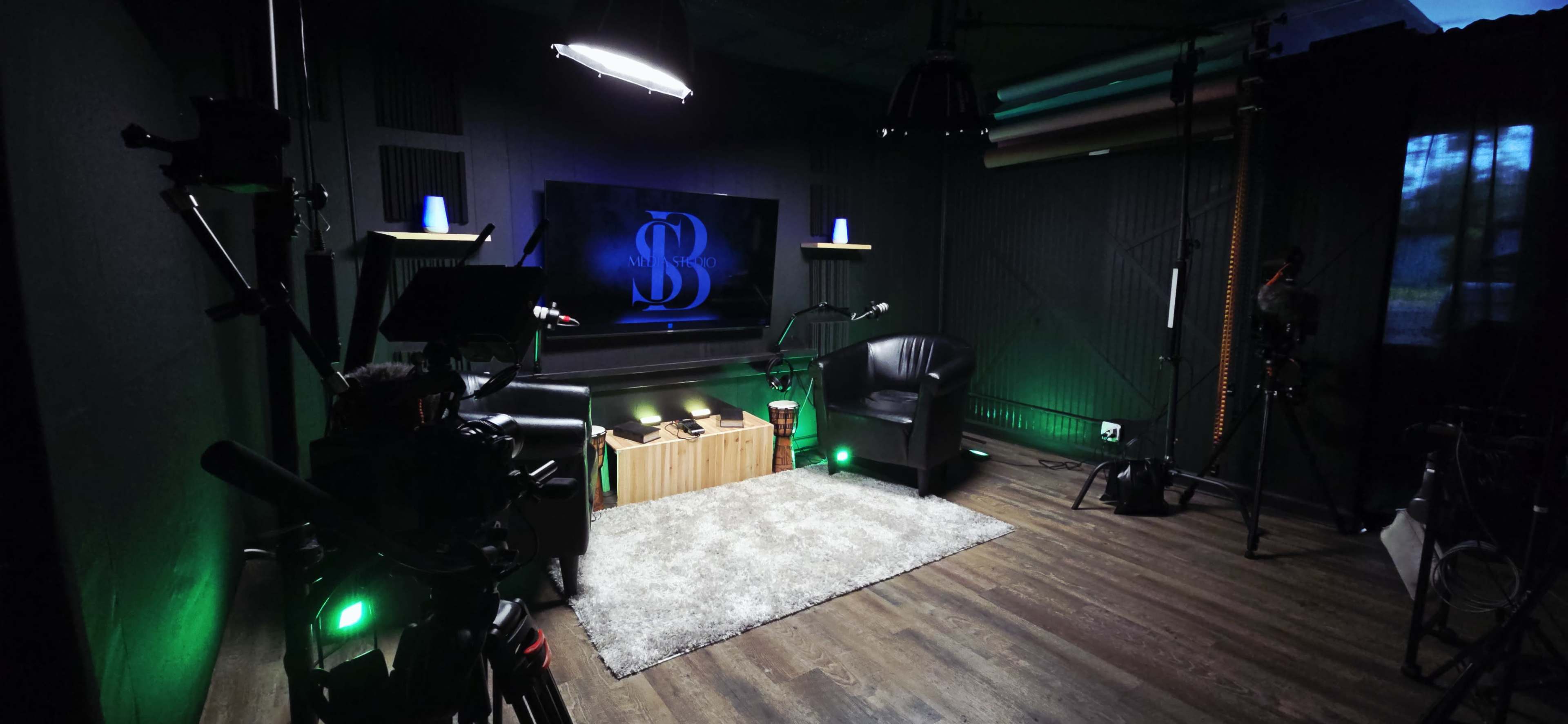 Cozy Podcast recording studio Image in Crystal Lake, LAKELAND, FL