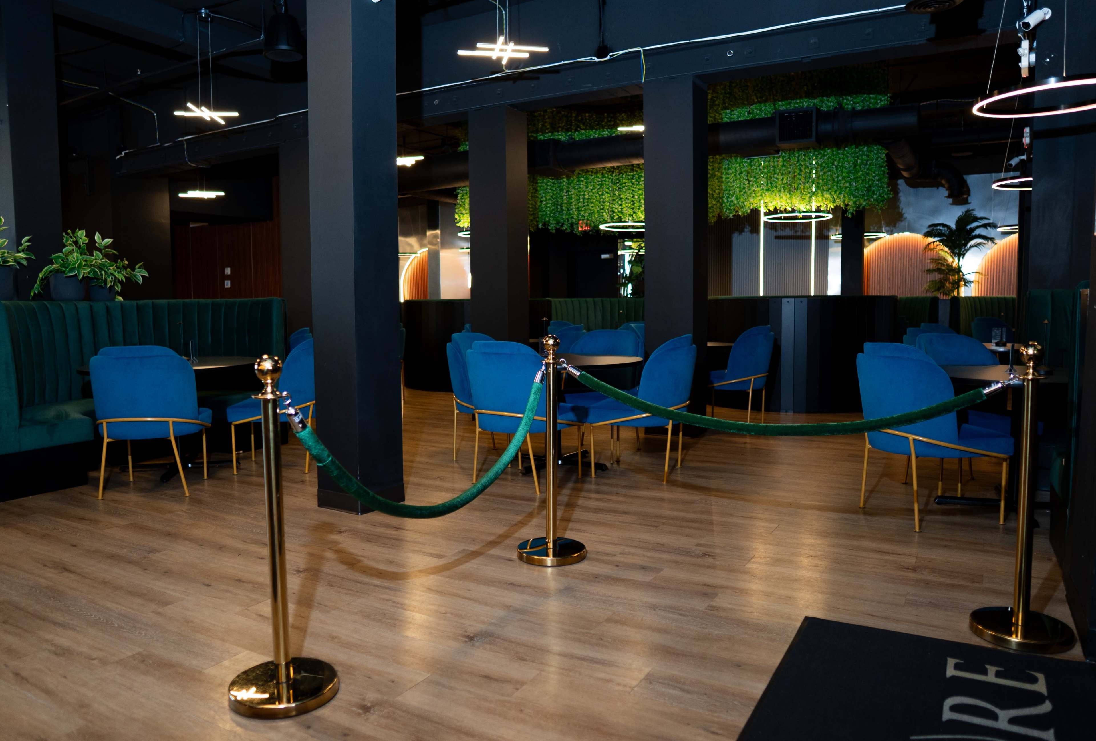 Downtown Orlando, Luxury Lounge Restaurant Image in Central Business District, Orlando, FL