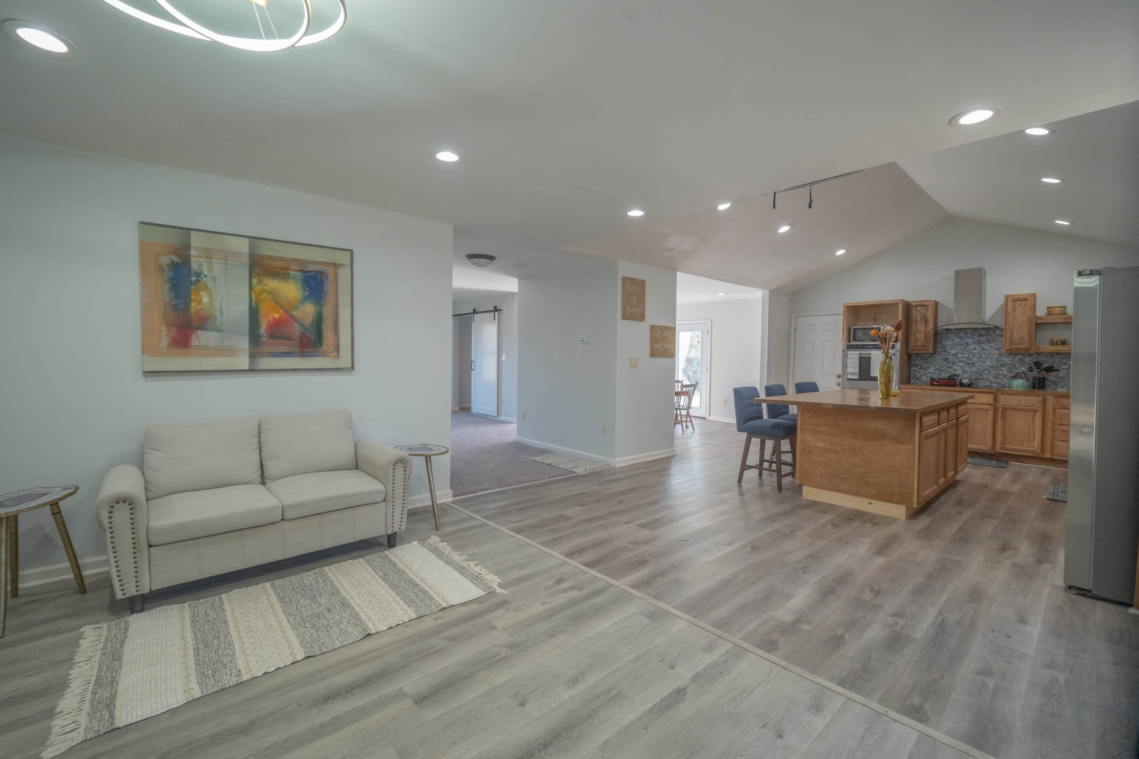 Oasis Space . Image in Union City, Atlanta, GA