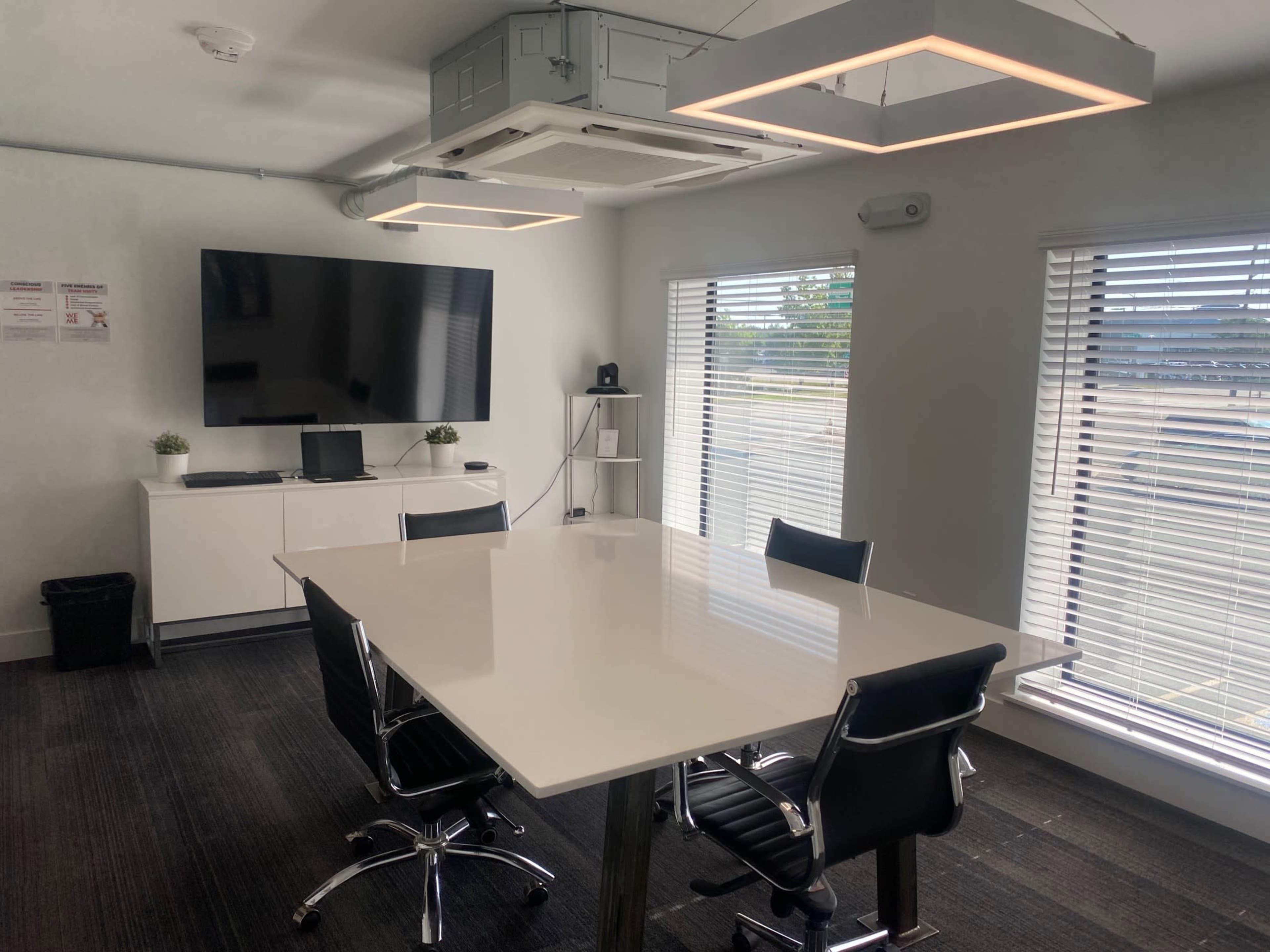 Evans Meeting Room Image in South Denver, Denver, CO