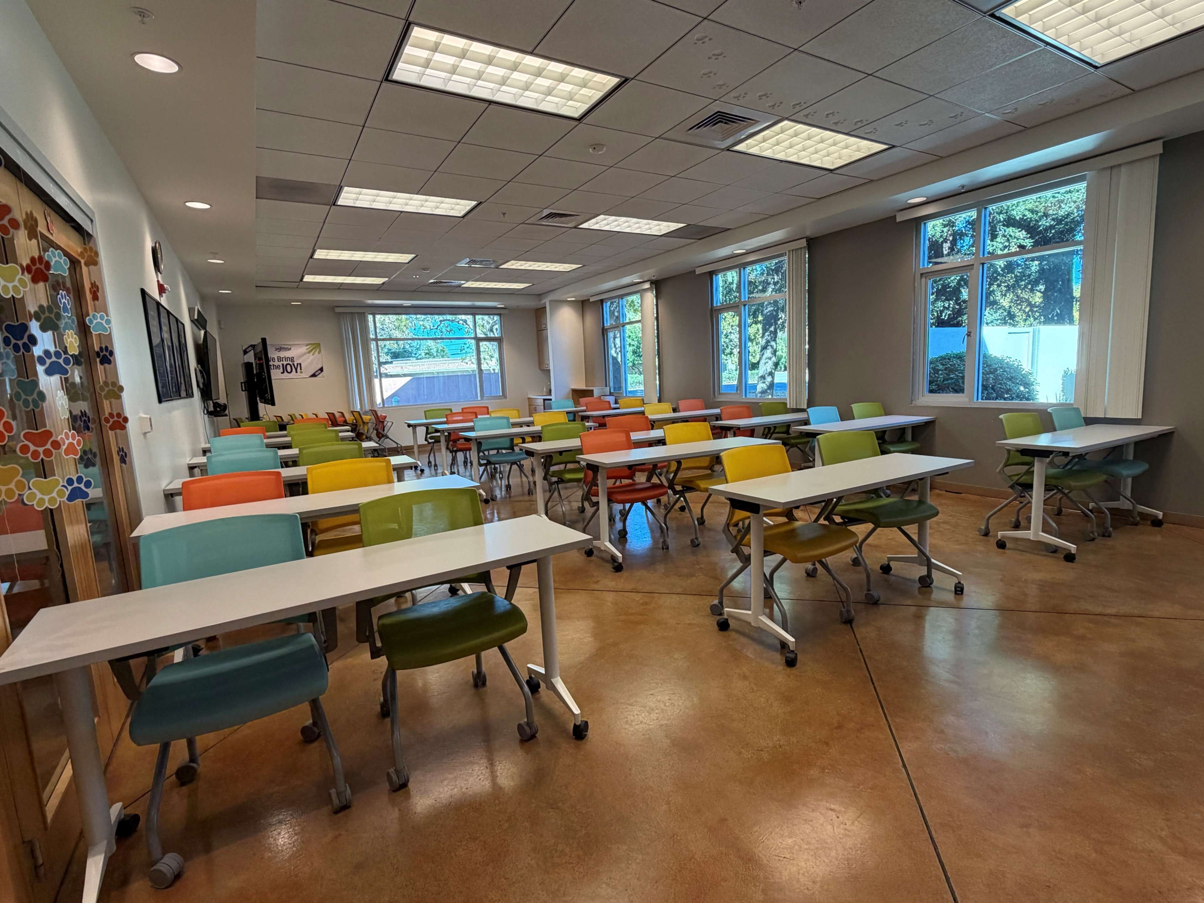 Light and bright conference/meeting center in a fun and joyful environment Image in Ygnacio Valley, Walnut Creek, CA