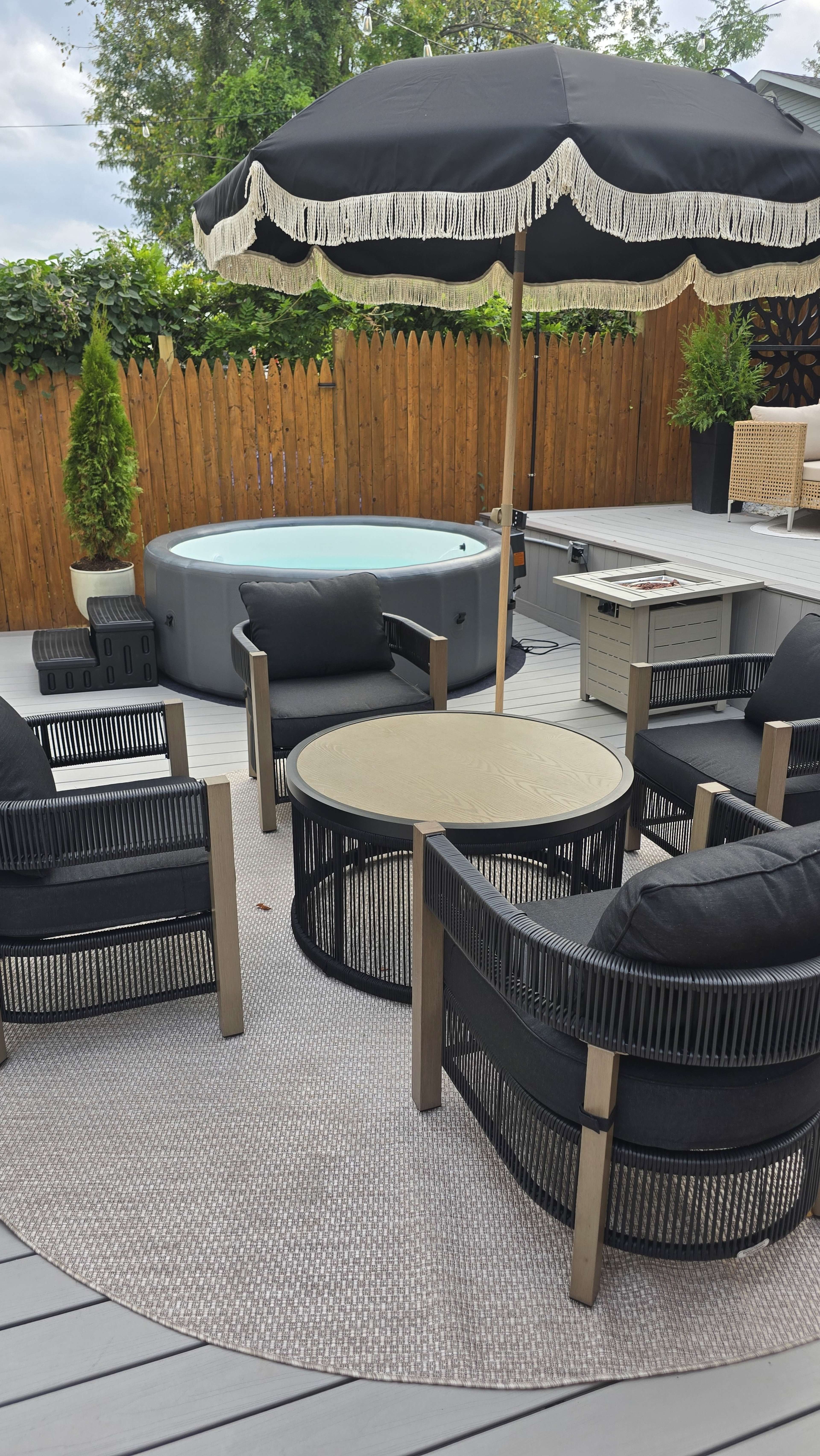 A Garden Escape With Hot Tub for Podcasts, Yoga, Interviews, photosshoots, Image in Central Ward, Newark, NJ