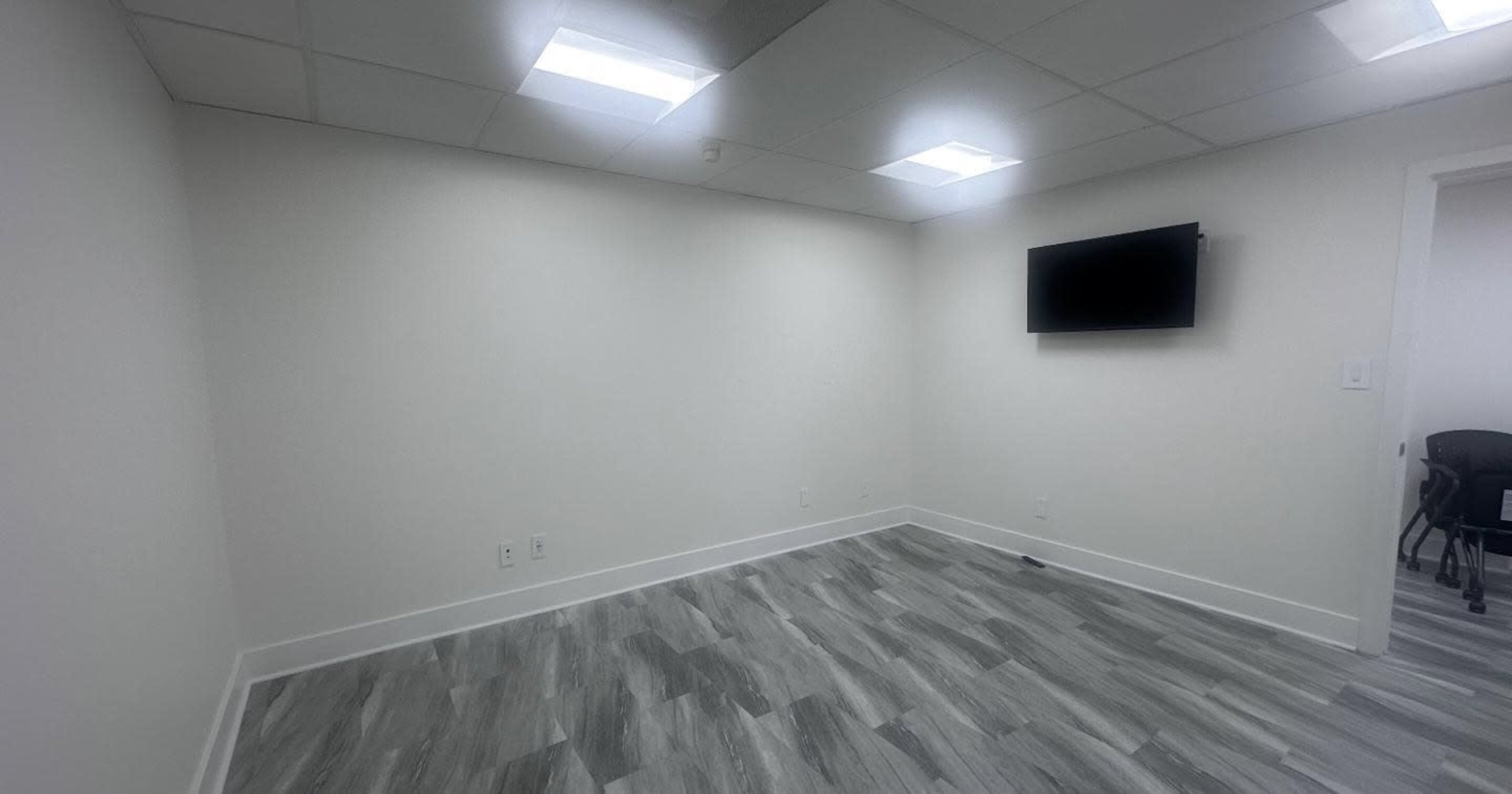 Great office space available within a prime office location Image in Fairfax, Fairfax, VA