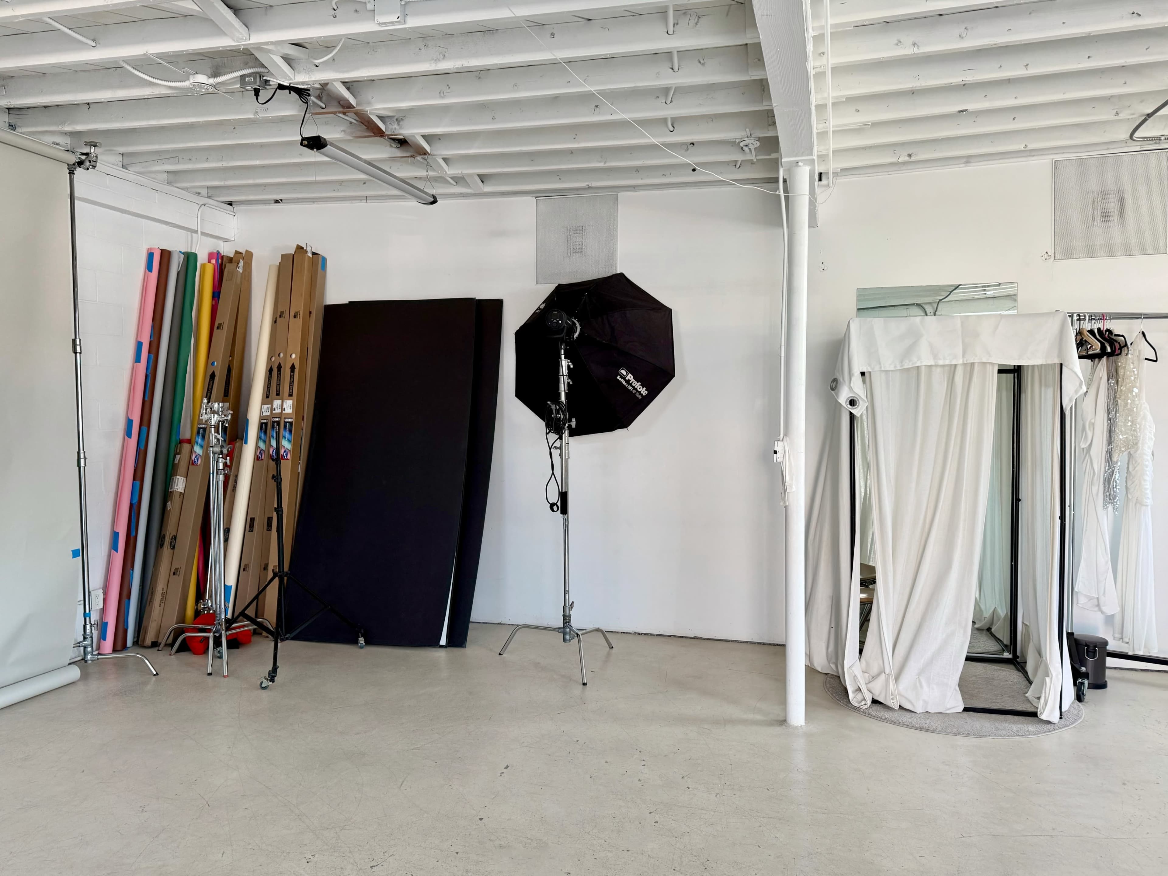 Professional Multi-purpose Studio with AC, Equipment and Backdrops Image in North Central, Pasadena, CA