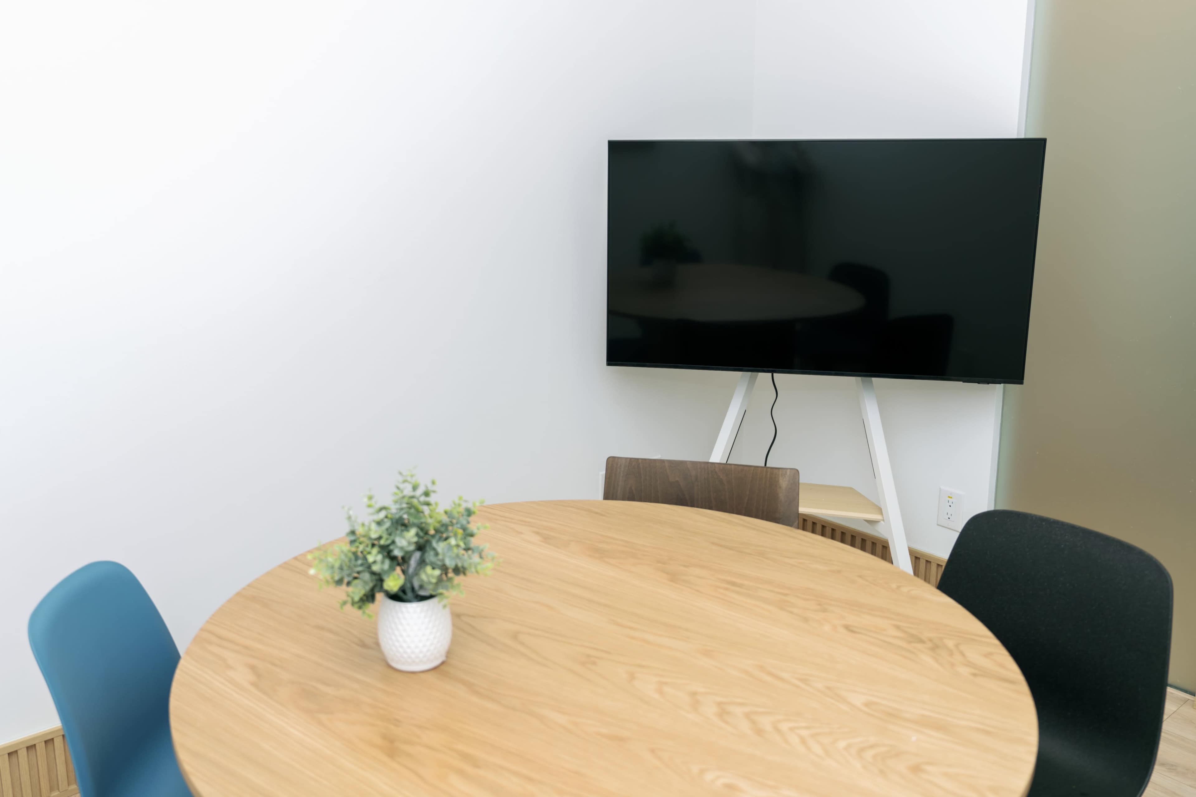 Private Meeting Room in West Broadway Image in Fairview, Vancouver, BC