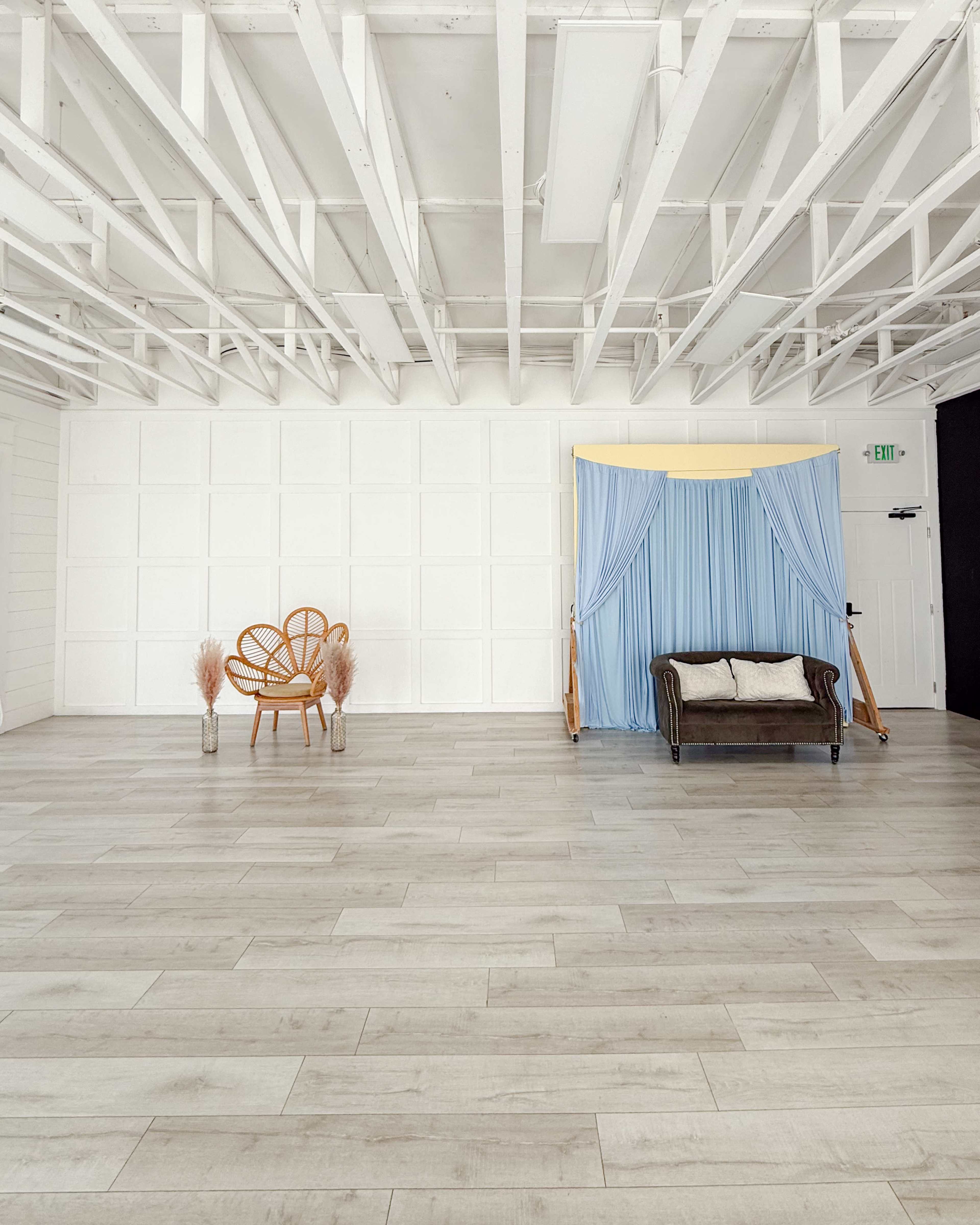 Airy Photography Studio with Moveable Walls and Big Windows Image in American Fork, American Fork, UT