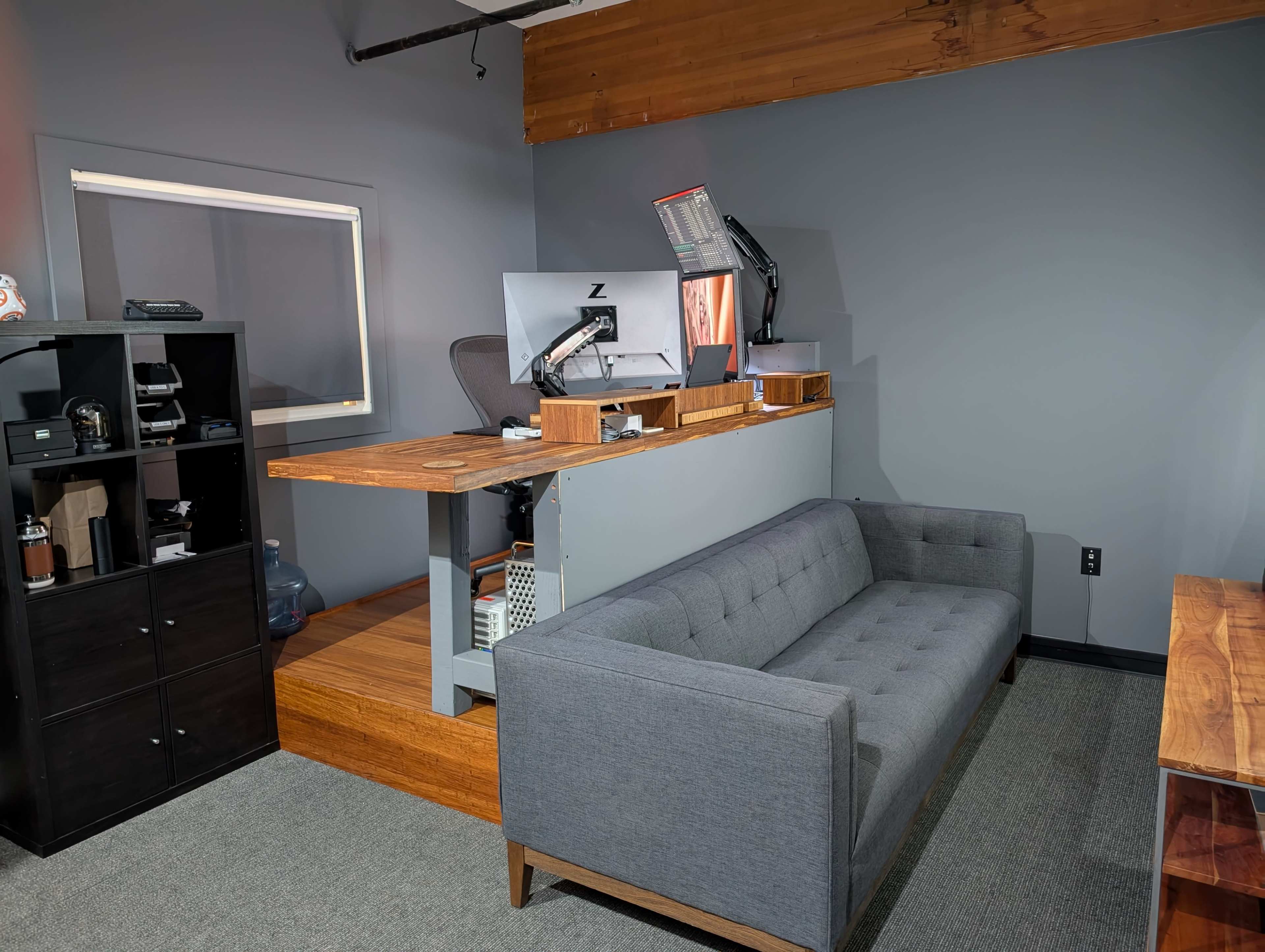🎬  Premium Editing & Color Grading Suite w/ HDR Streaming | Calibrated Monitors + Mac Pro} Image in Northwest Industrial, Portland, OR