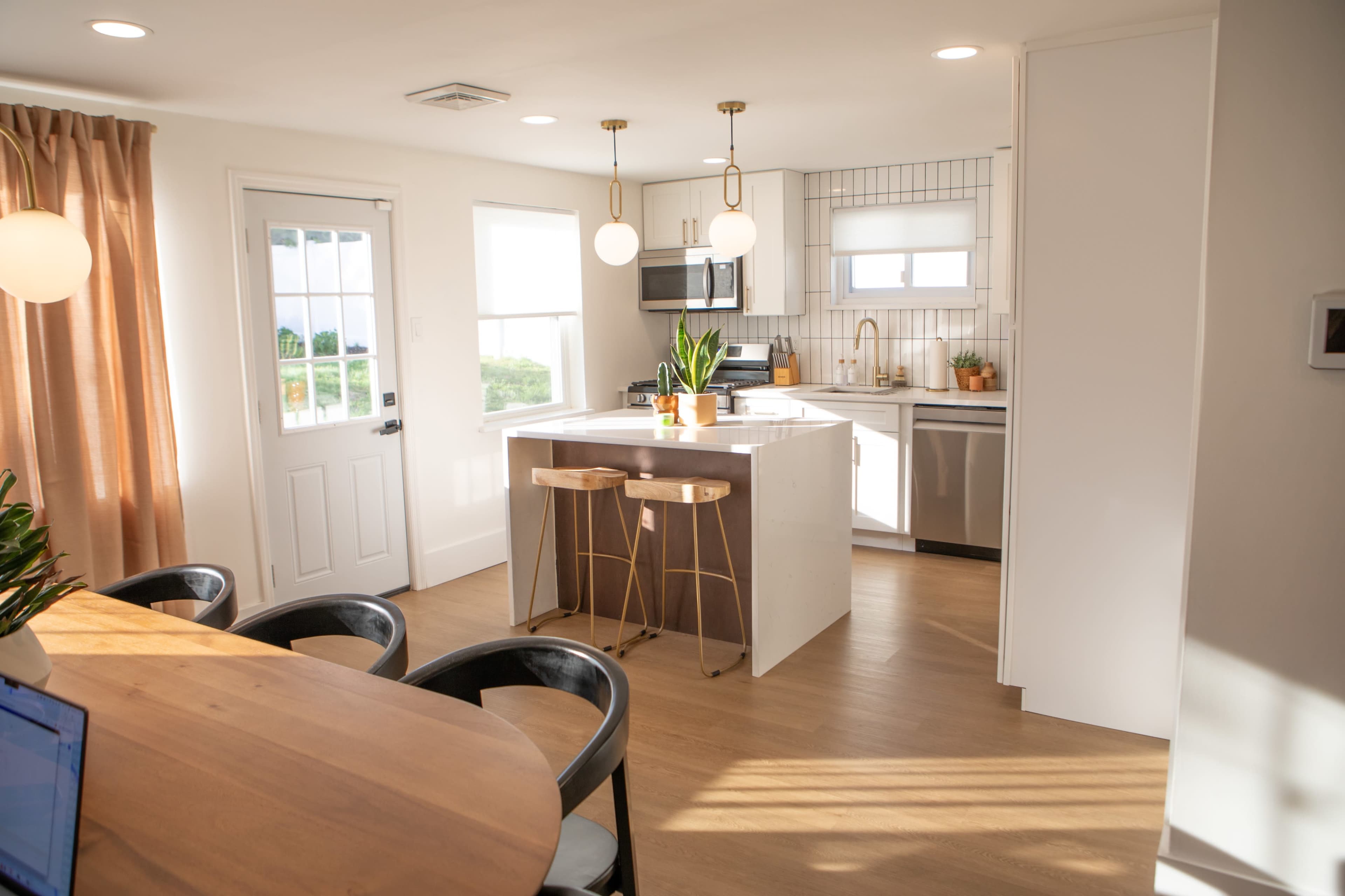 Updated Small Home with Great Natural Light Image in Barrington, Haddonfield, NJ