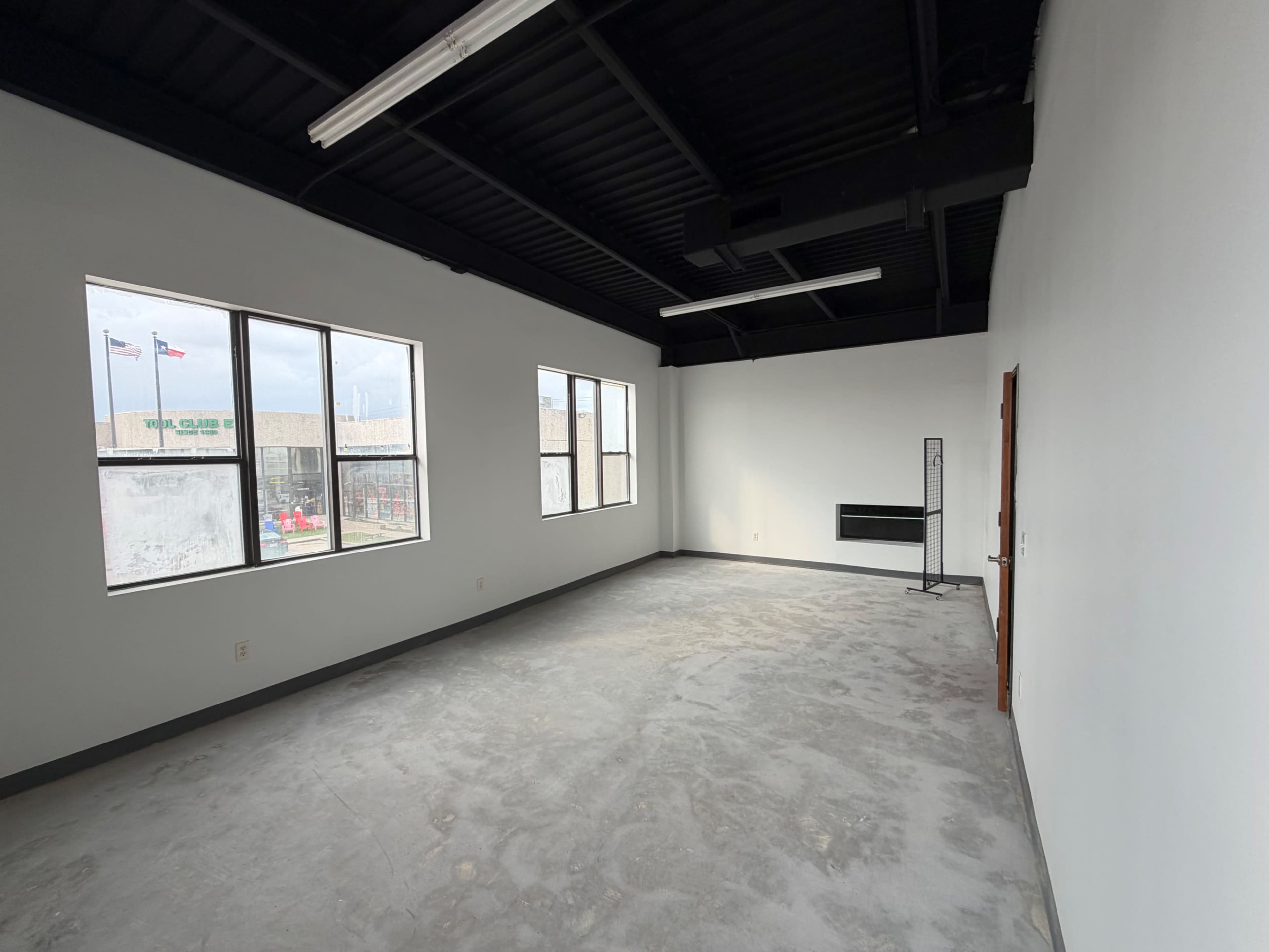 Harwin District Creative Studio Loft Image in Westside, Houston, TX