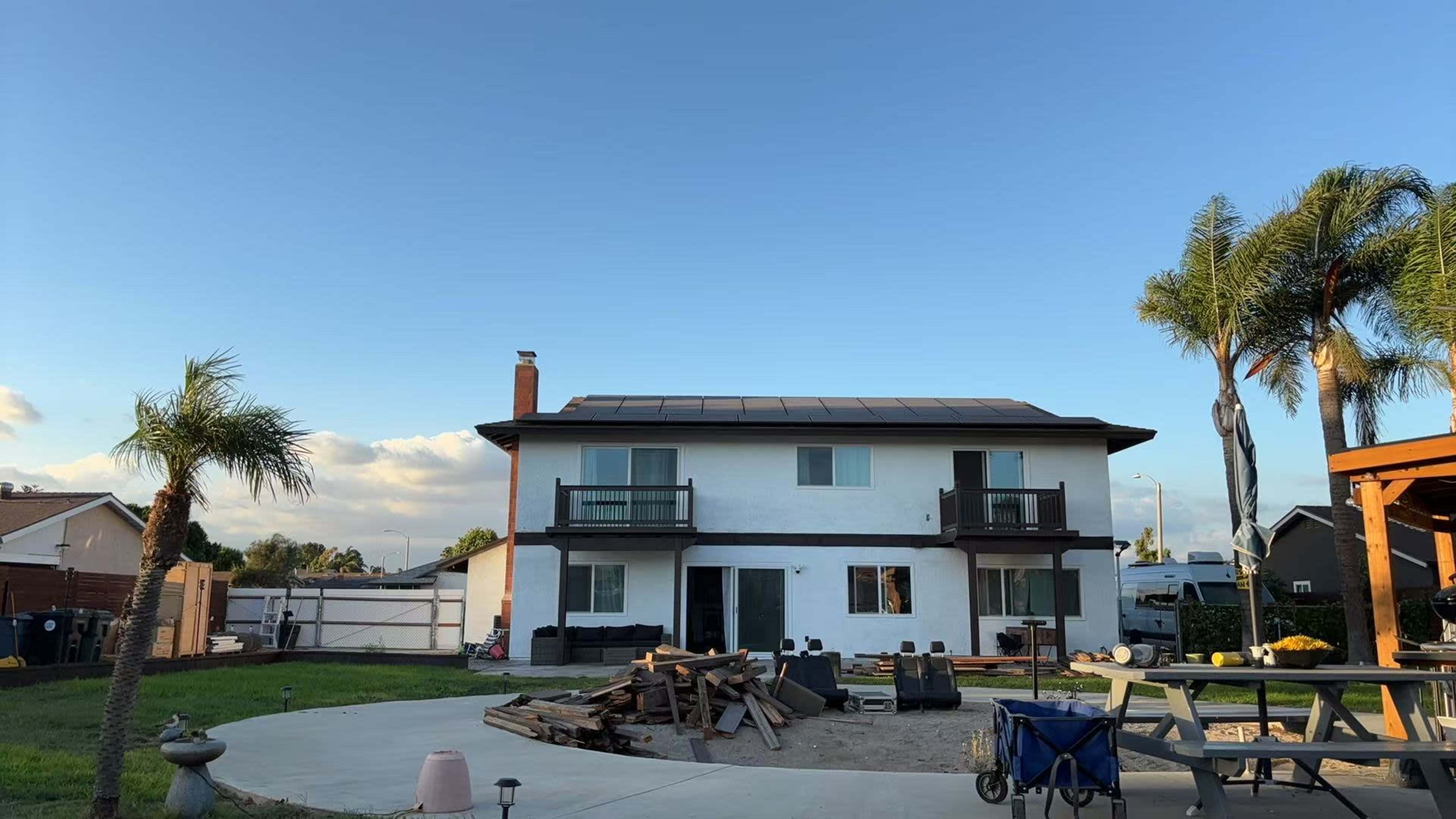 Spacious Backyard & Garage Studio in Jurupa Valley Image in Mira Loma, Jurupa Valley, CA