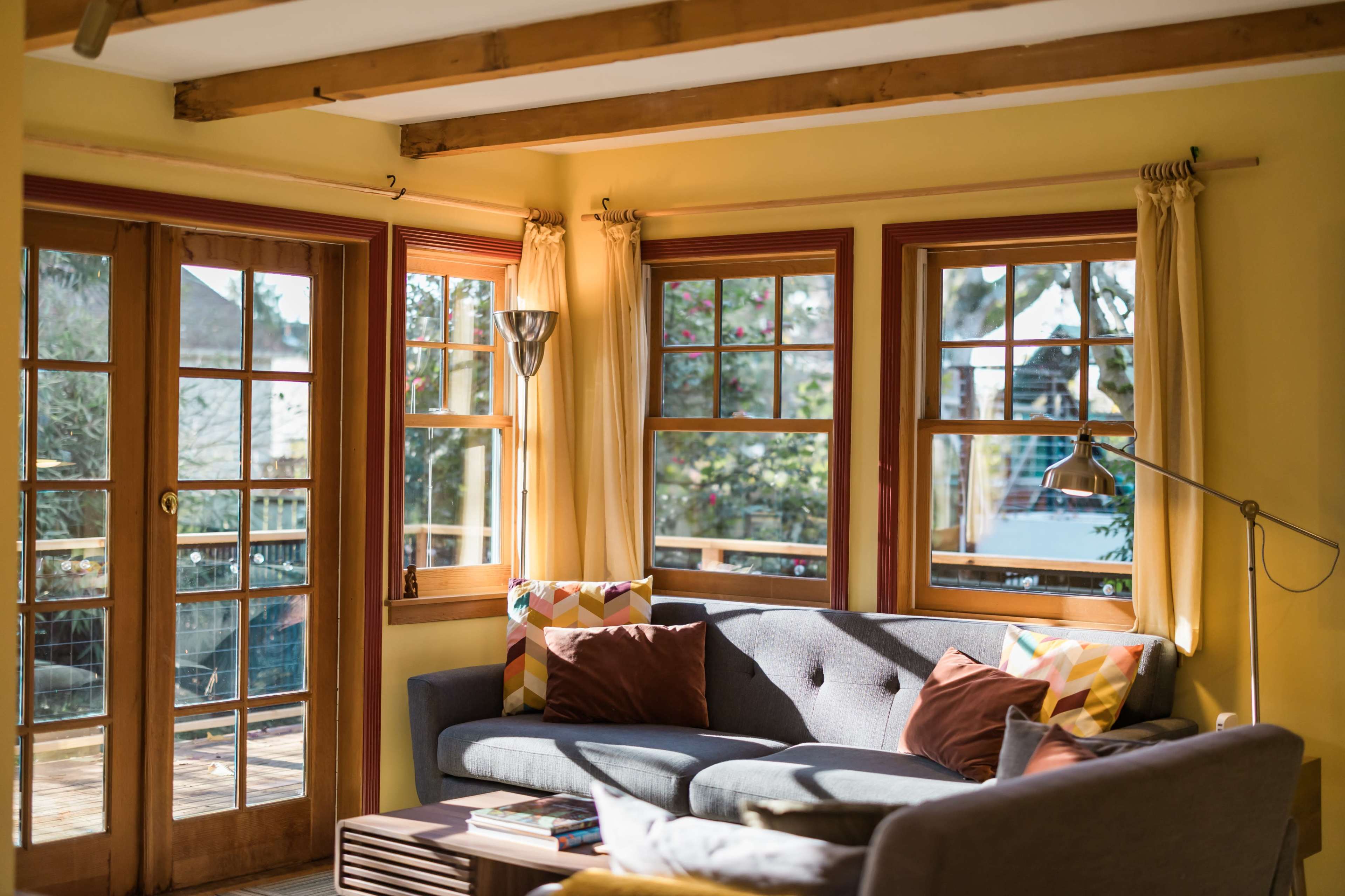 Green Lake Walden - Spacious 5 bedroom - Fire Pit - Garden Oasis Image in Licton Springs, Seattle, WA