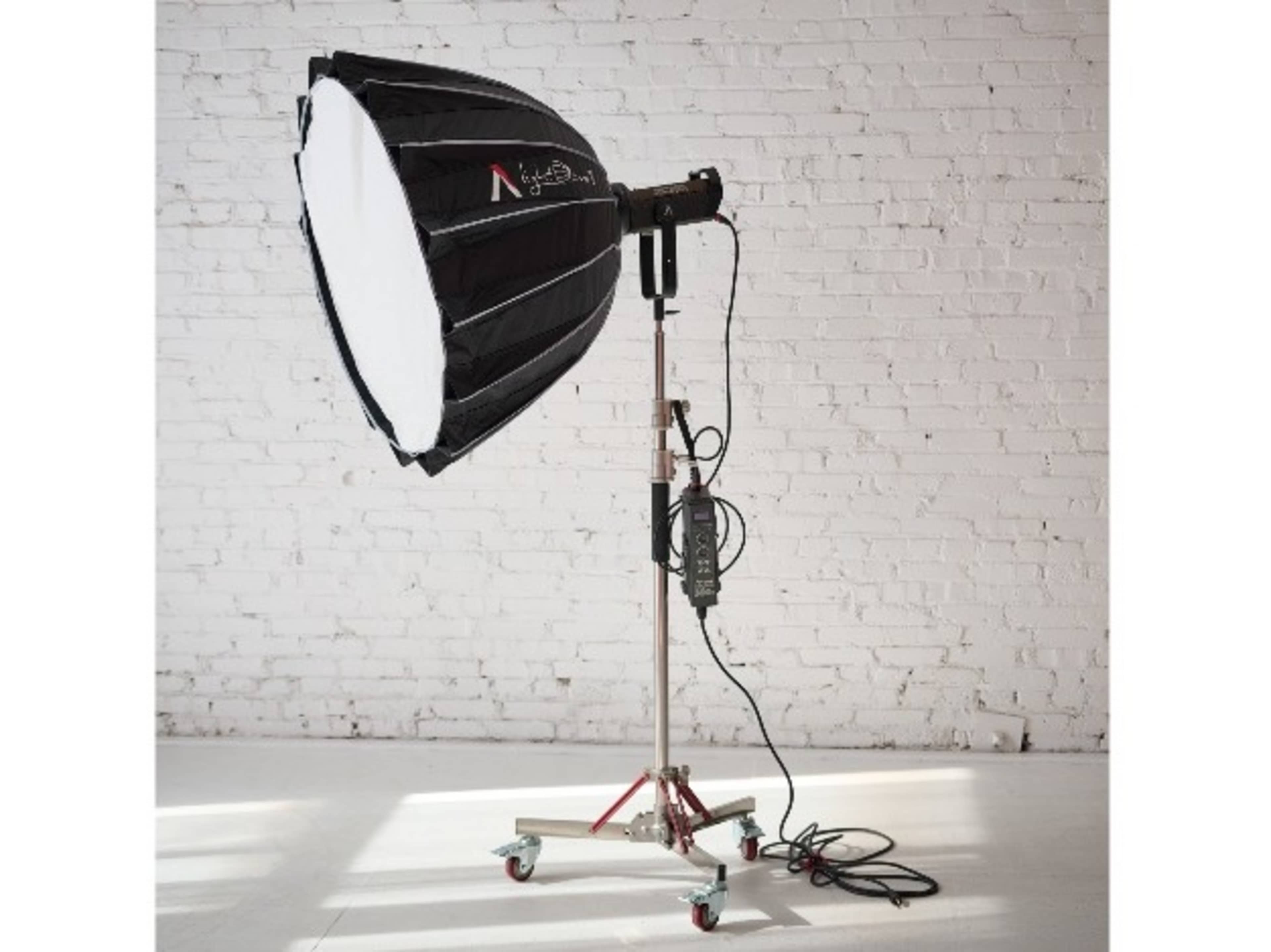 Interview Lighting Kit (Aputure 300x + Softbox)