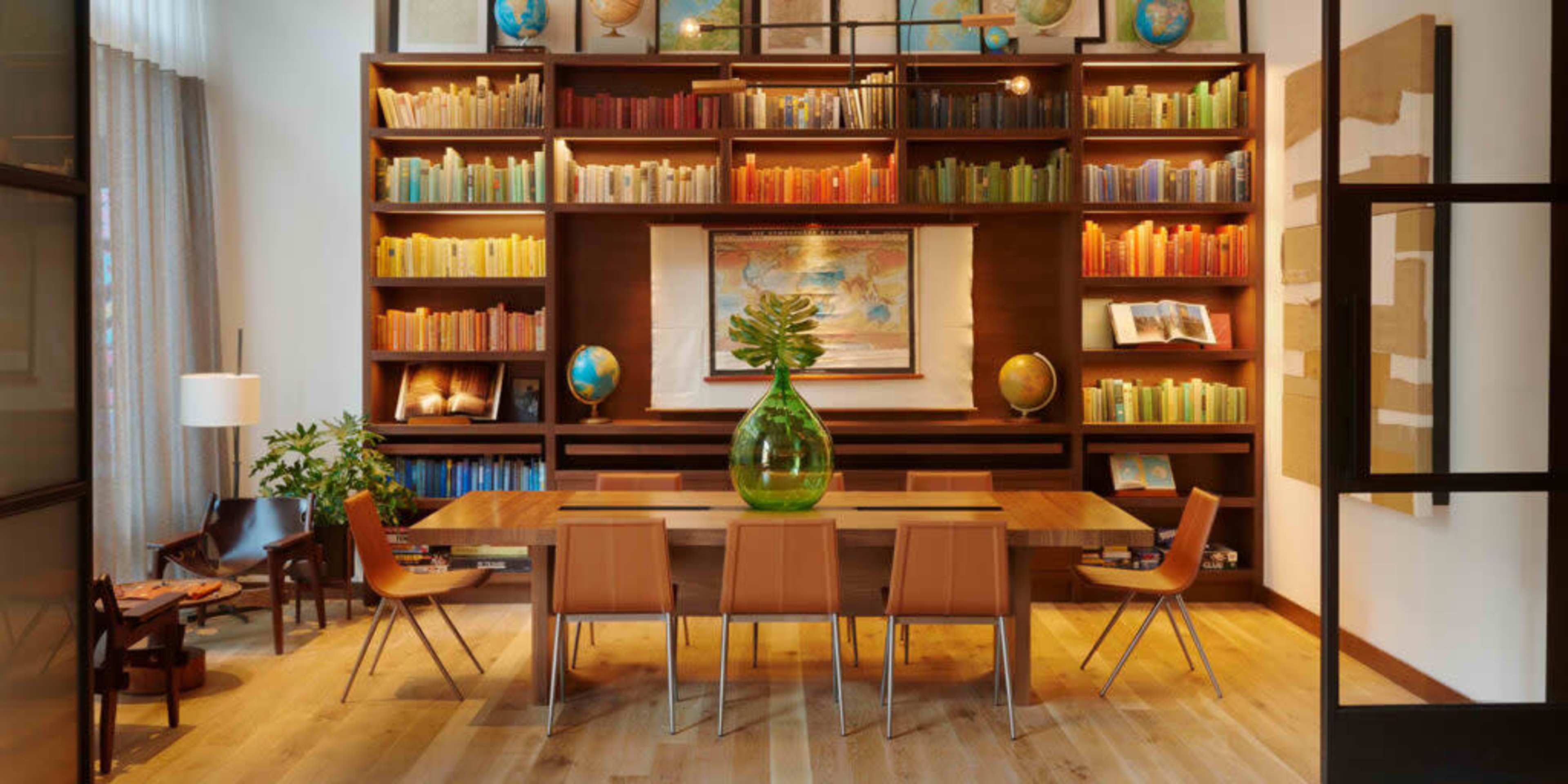 Comfortable Conference Room in Manhattan Image in Midtown Manhattan, New York, NY