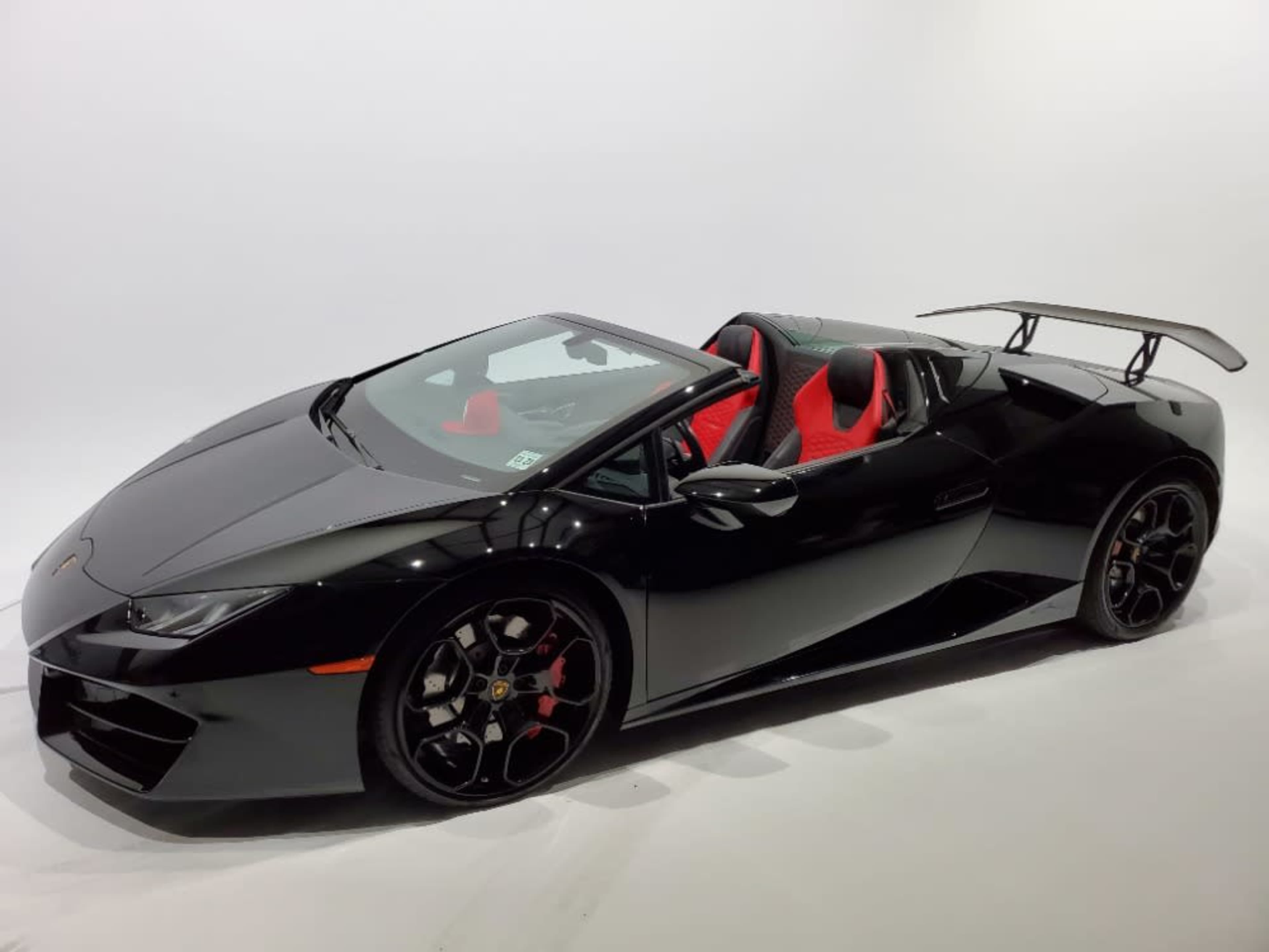 2018 Lamborghini Huracan Spider (up to 4 hours)