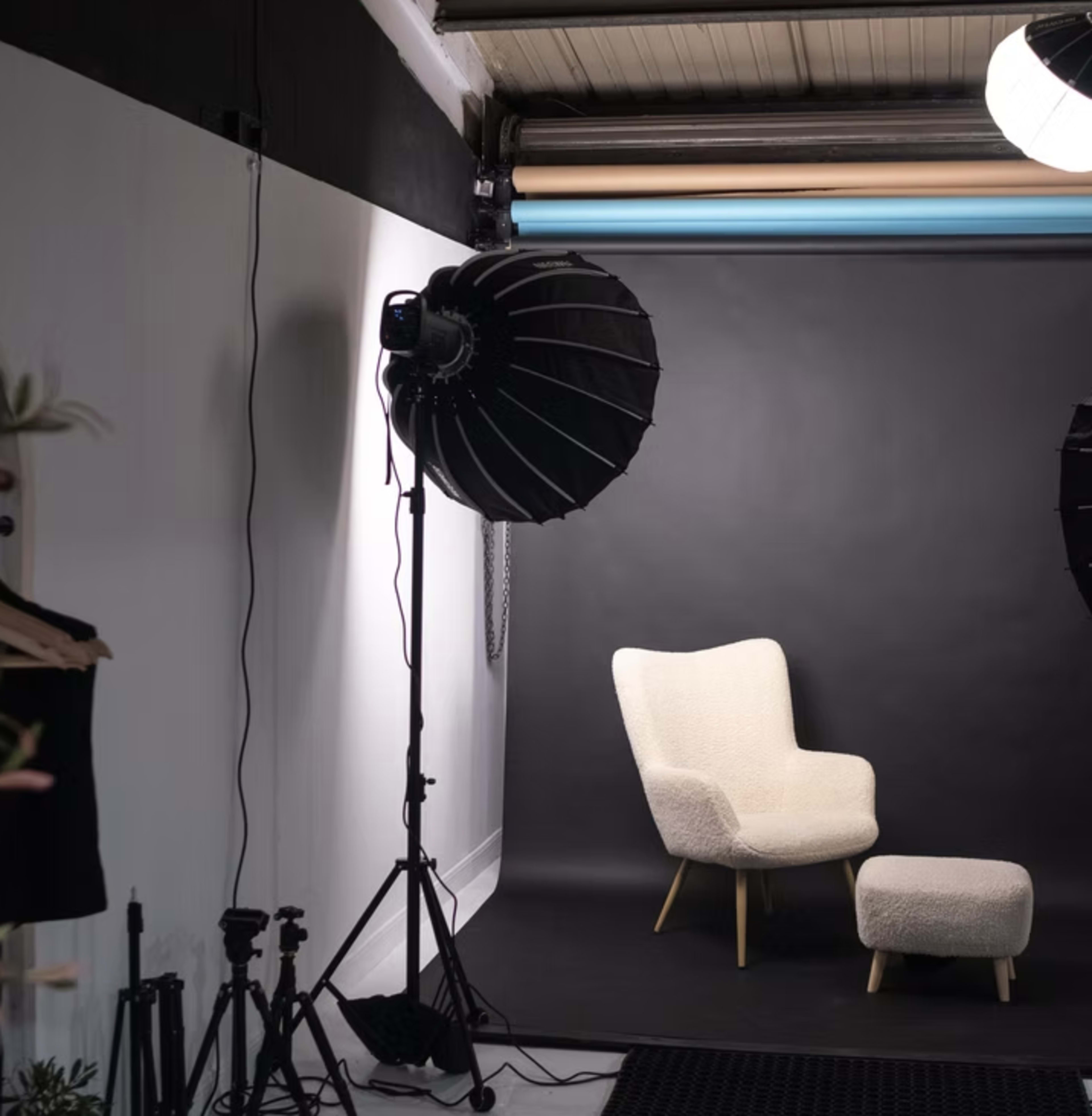 Stylish York Photography Studio with Co-Working Space Image in Huntington, Near Leeds, ENG
