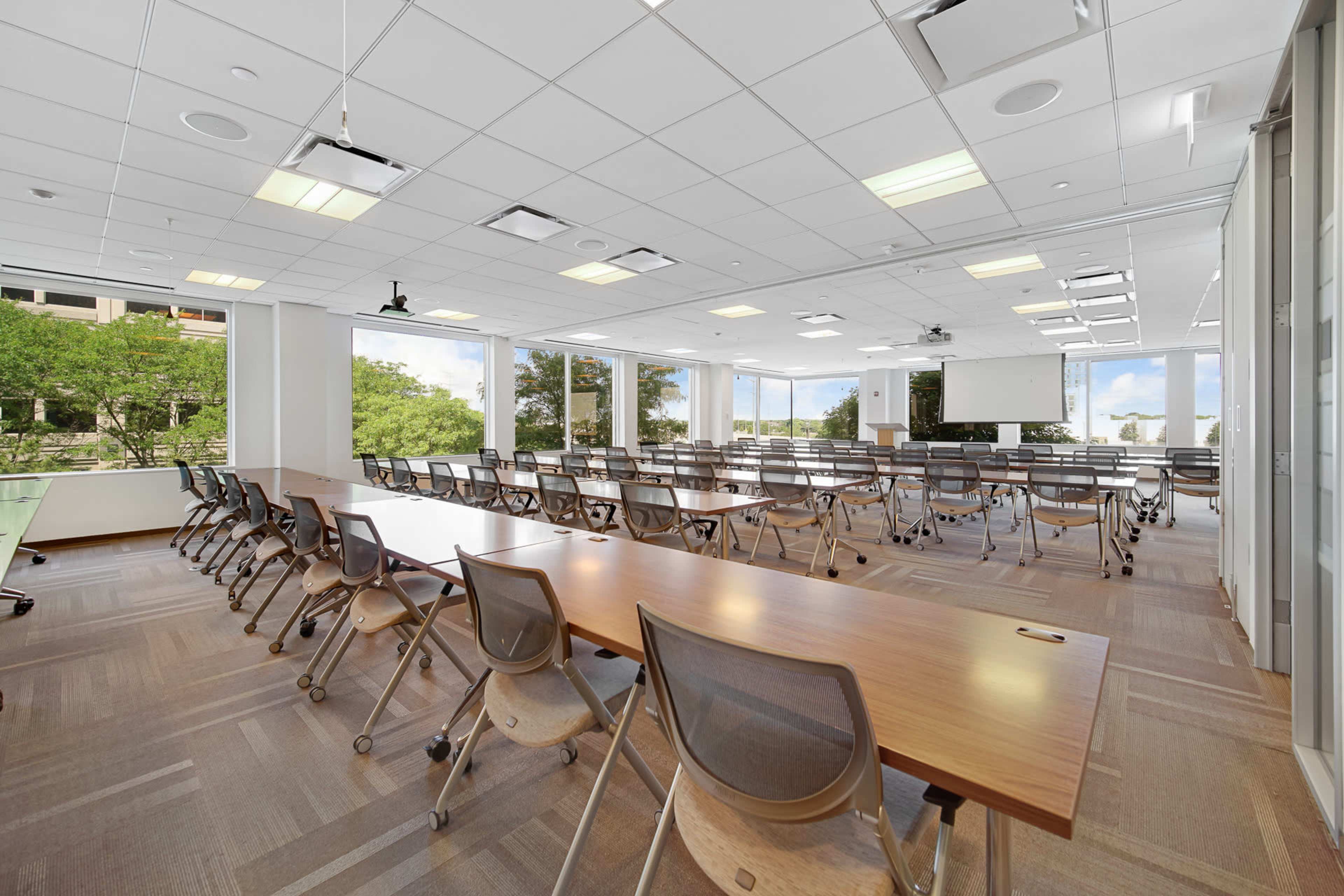 Event and Workshop Venue in the Chicago Suburbs Image in Schaumburg Township, Schaumburg, IL