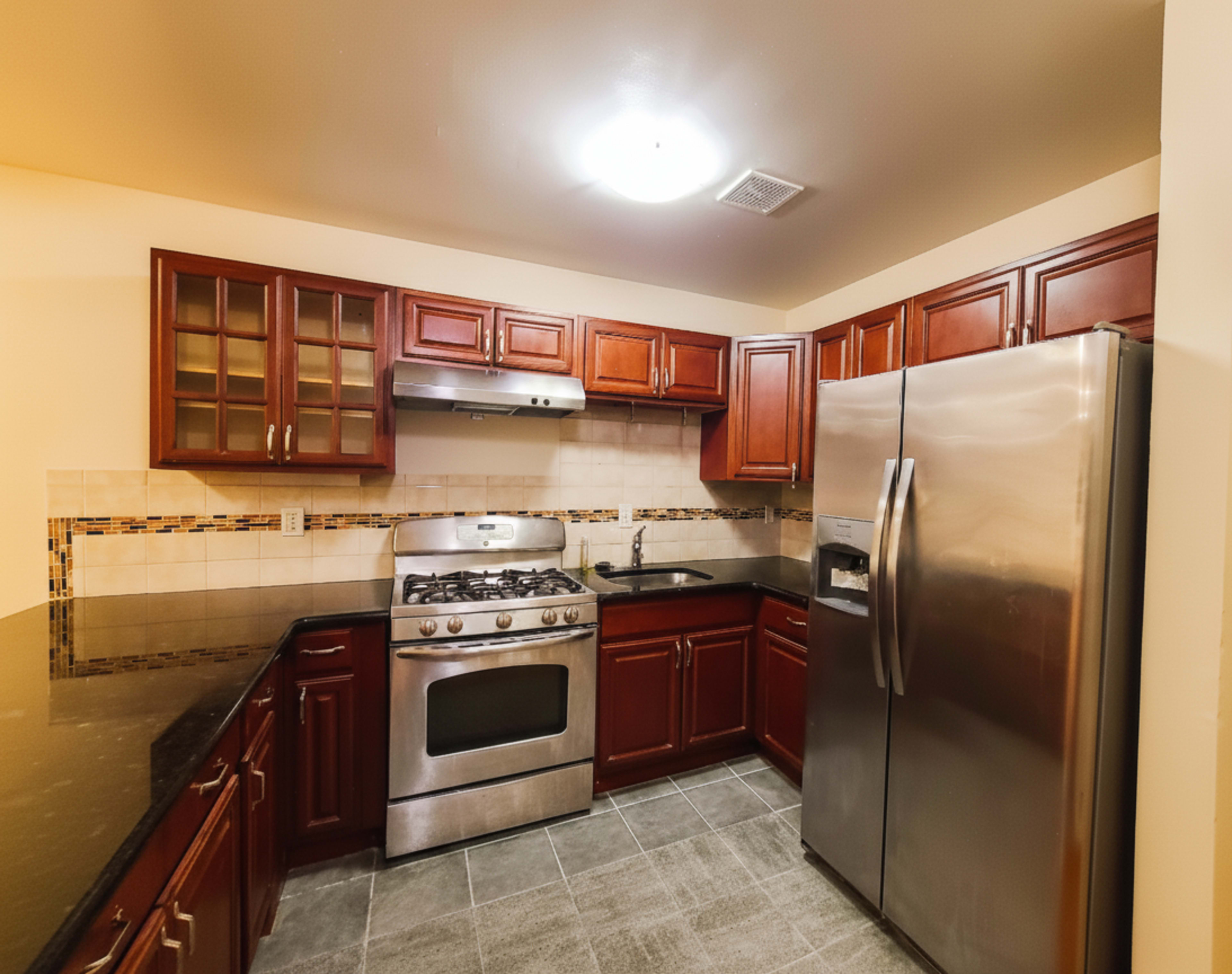 Multi-use, Open-Concept Bronx Space Image in Williamsbridge, Bronx, NY