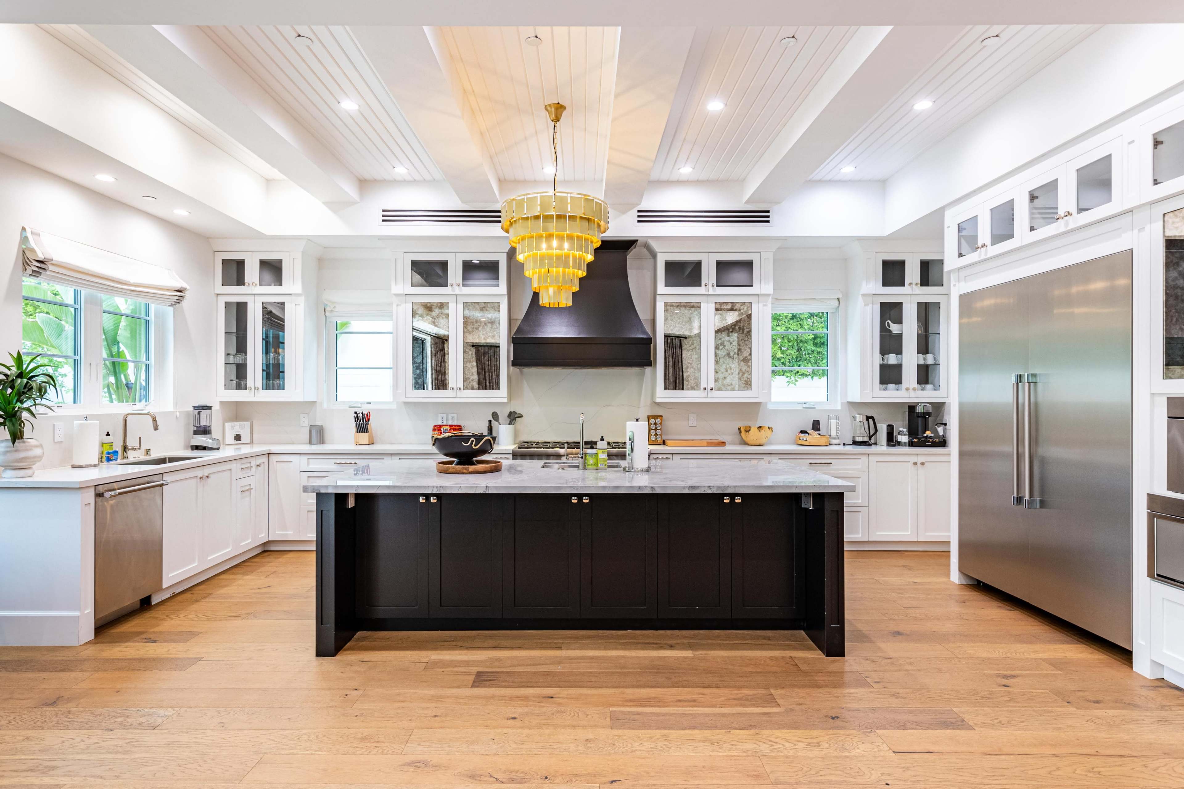 Massive Modern Smart Farmhouse w/ Pool Image in Tarzana, Los Angeles, CA