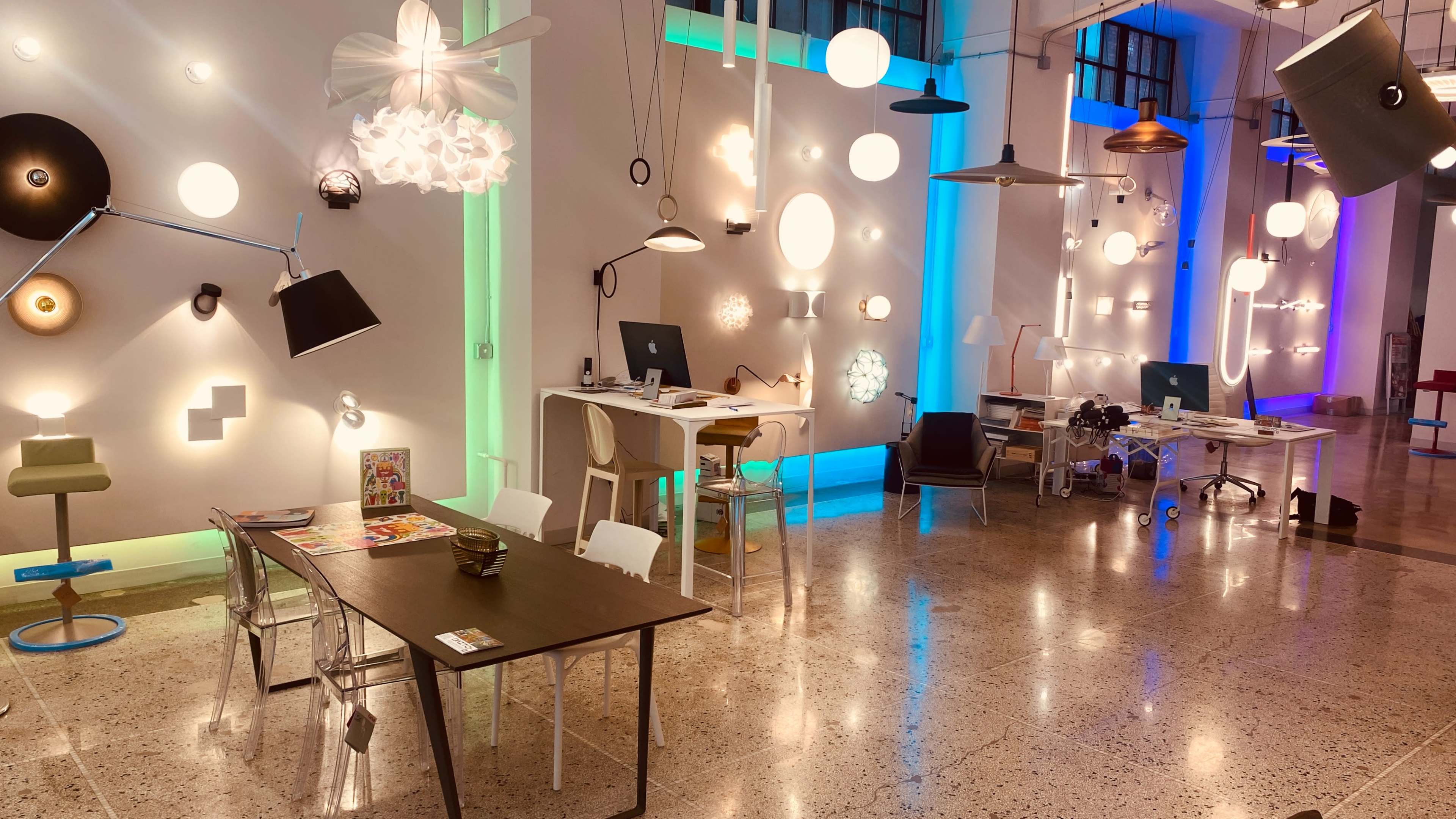 Upscale Modern Showroom for Private Events, Pop-Ups & Gatherings Image in Central Business District, Cincinnati, OH