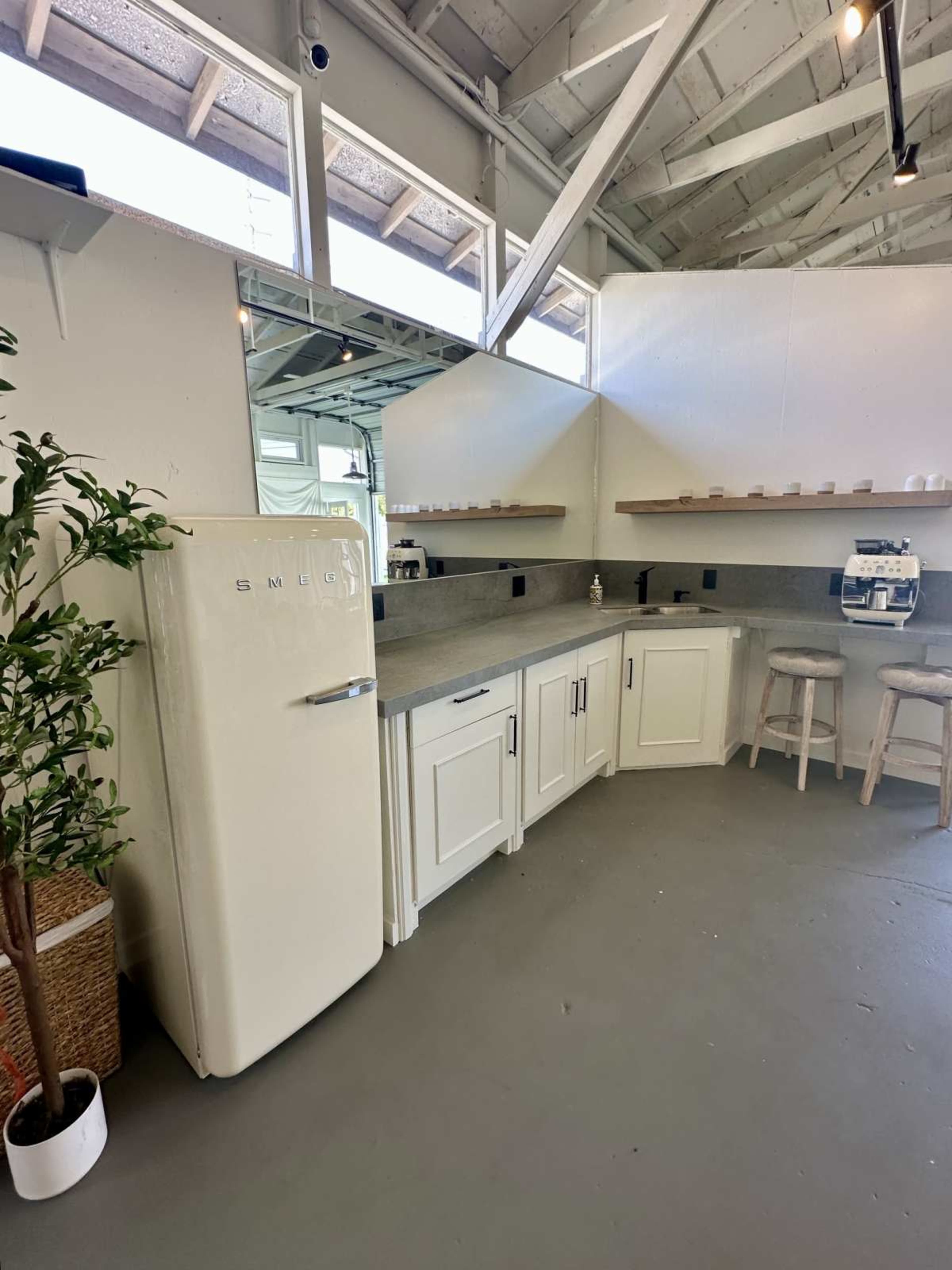 Greenhouse Garden Studio Image in Westside Costa Mesa, Costa Mesa, CA