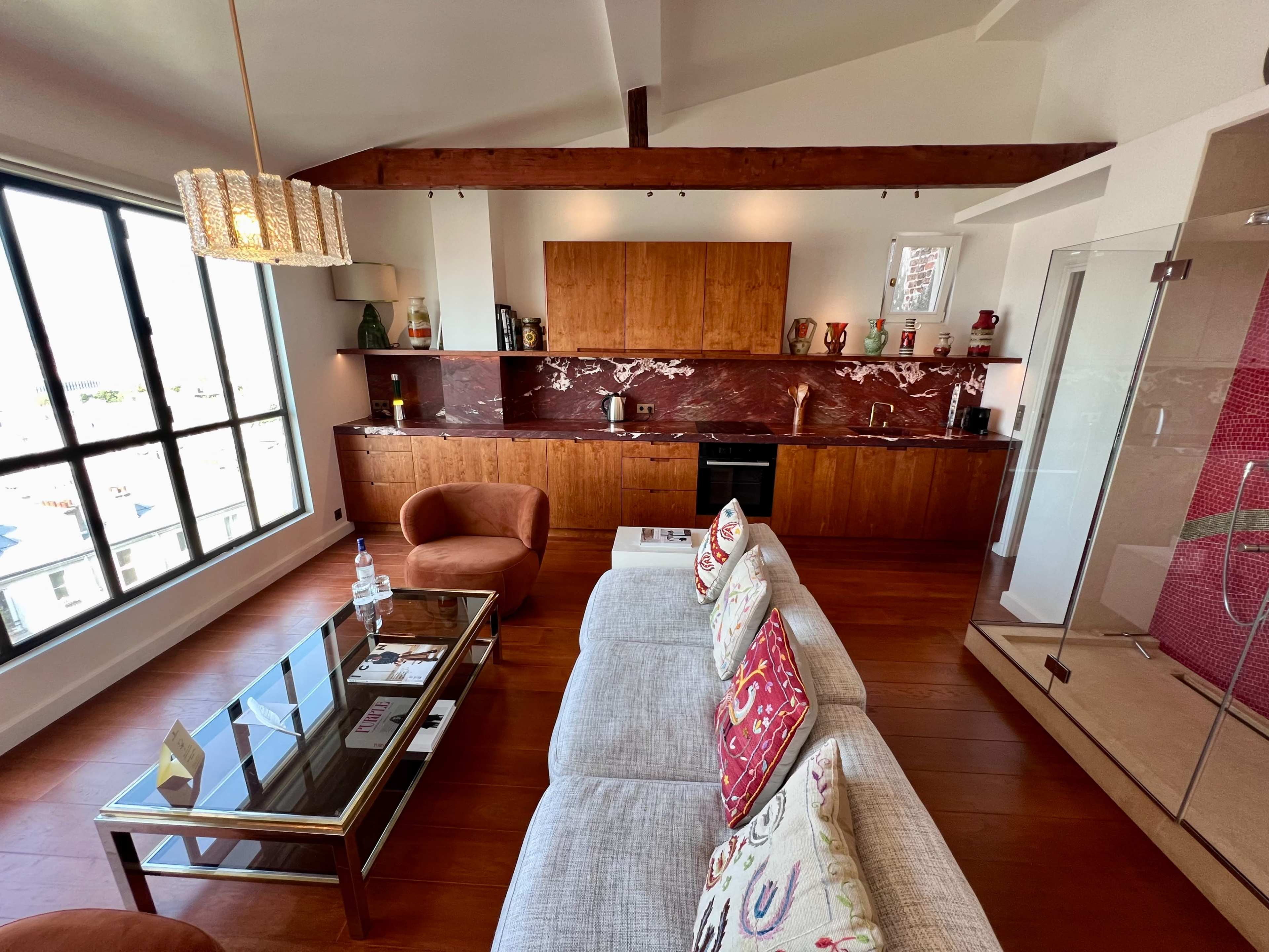 Suite Lepic avec vue sur la ville Image dans Montmartre, Paris, 