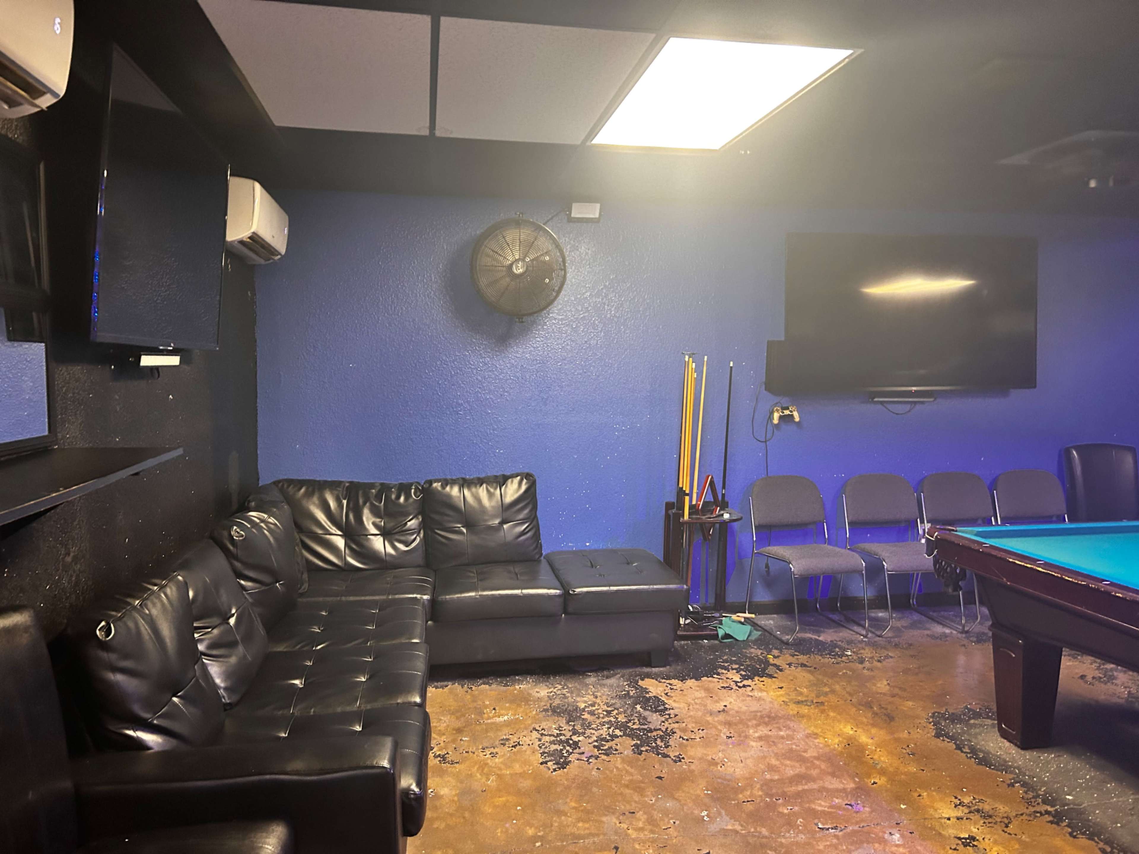 Northside, Exclusive, Private Video/ Photo Studio Image in Forestwood, Houston, TX