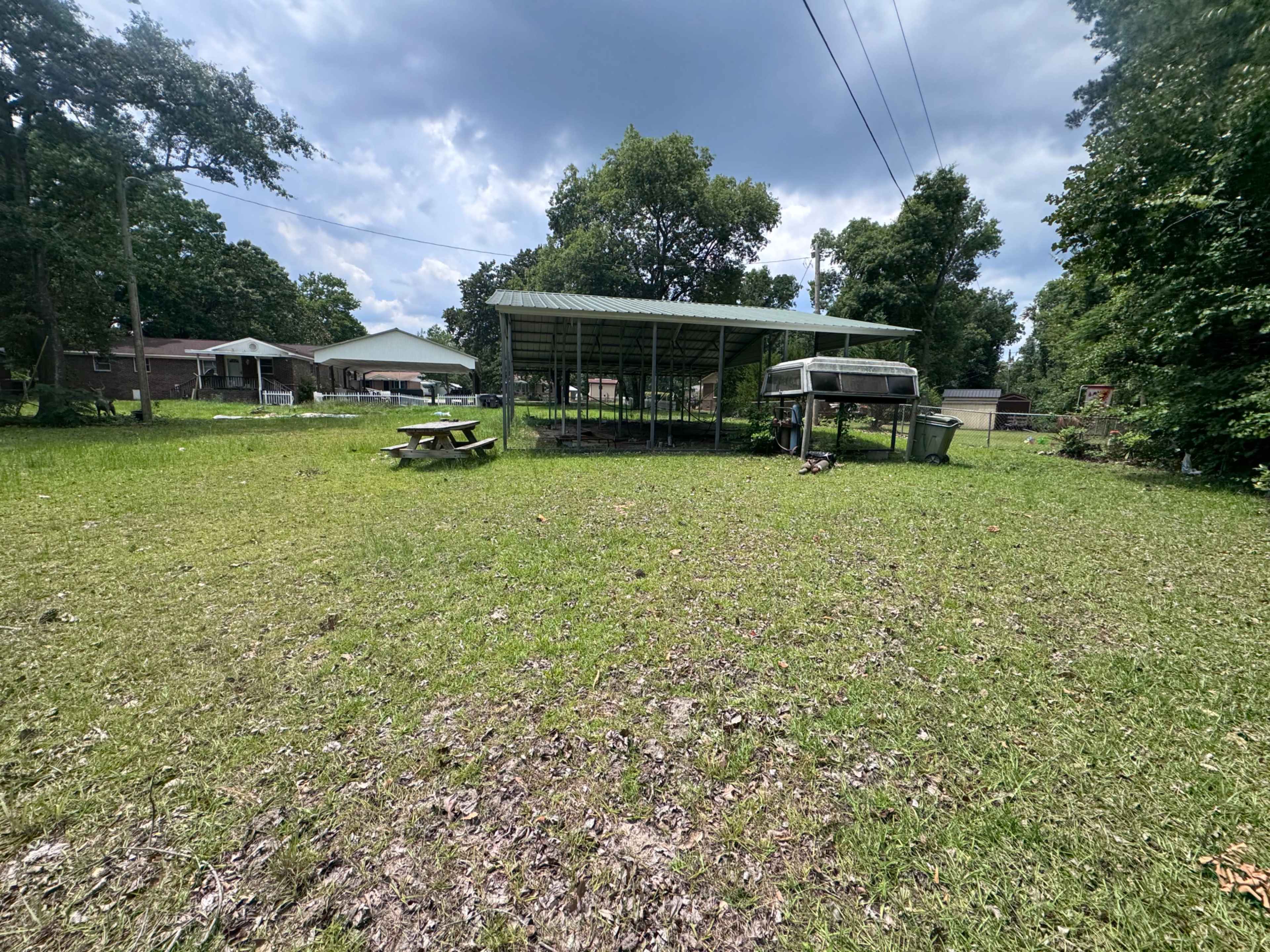 Country Backyard Image in , Hopkins, SC