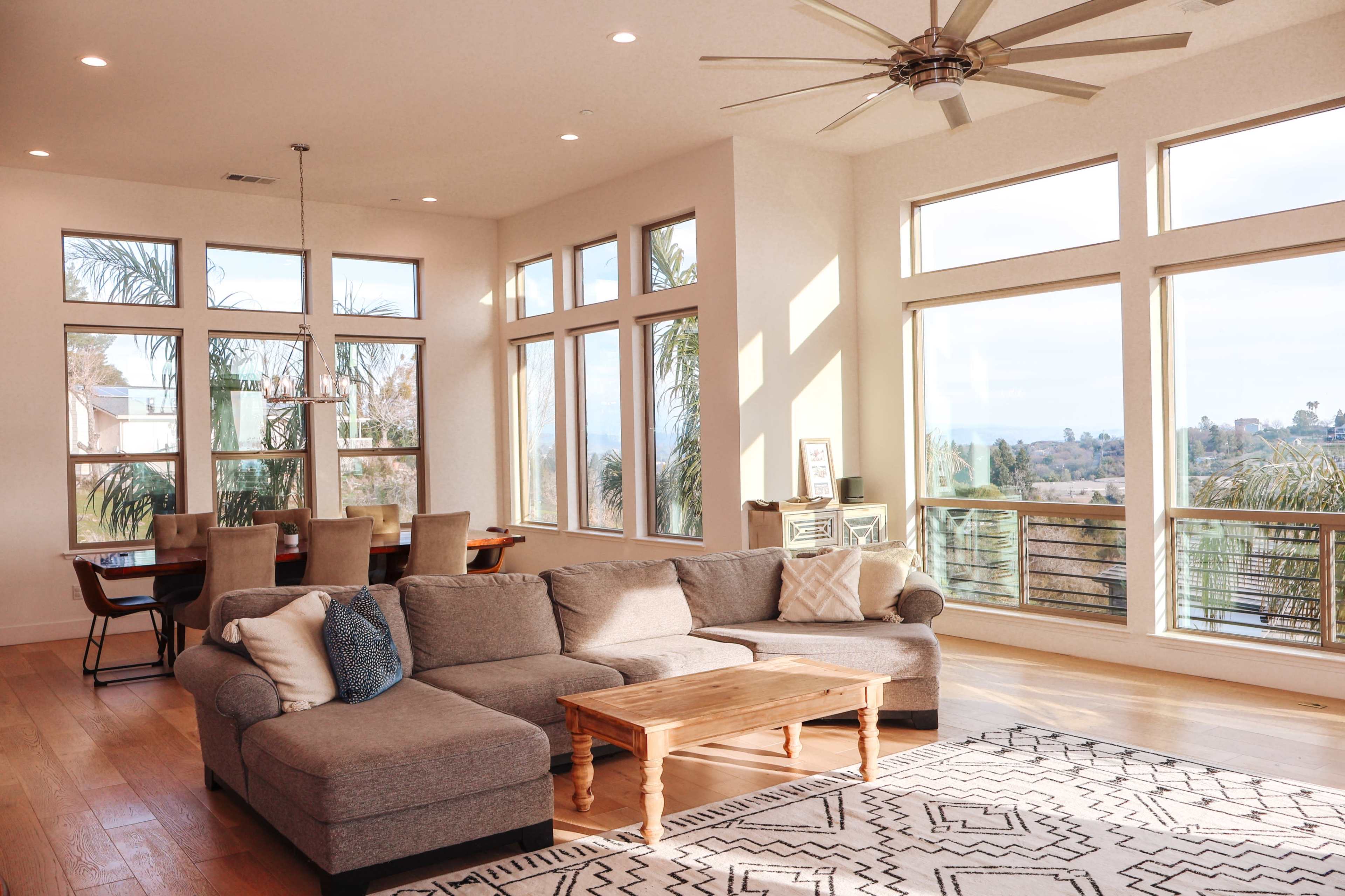 Modern Luxury with Stunning View Image in Shingle Springs, Shingle Springs, CA