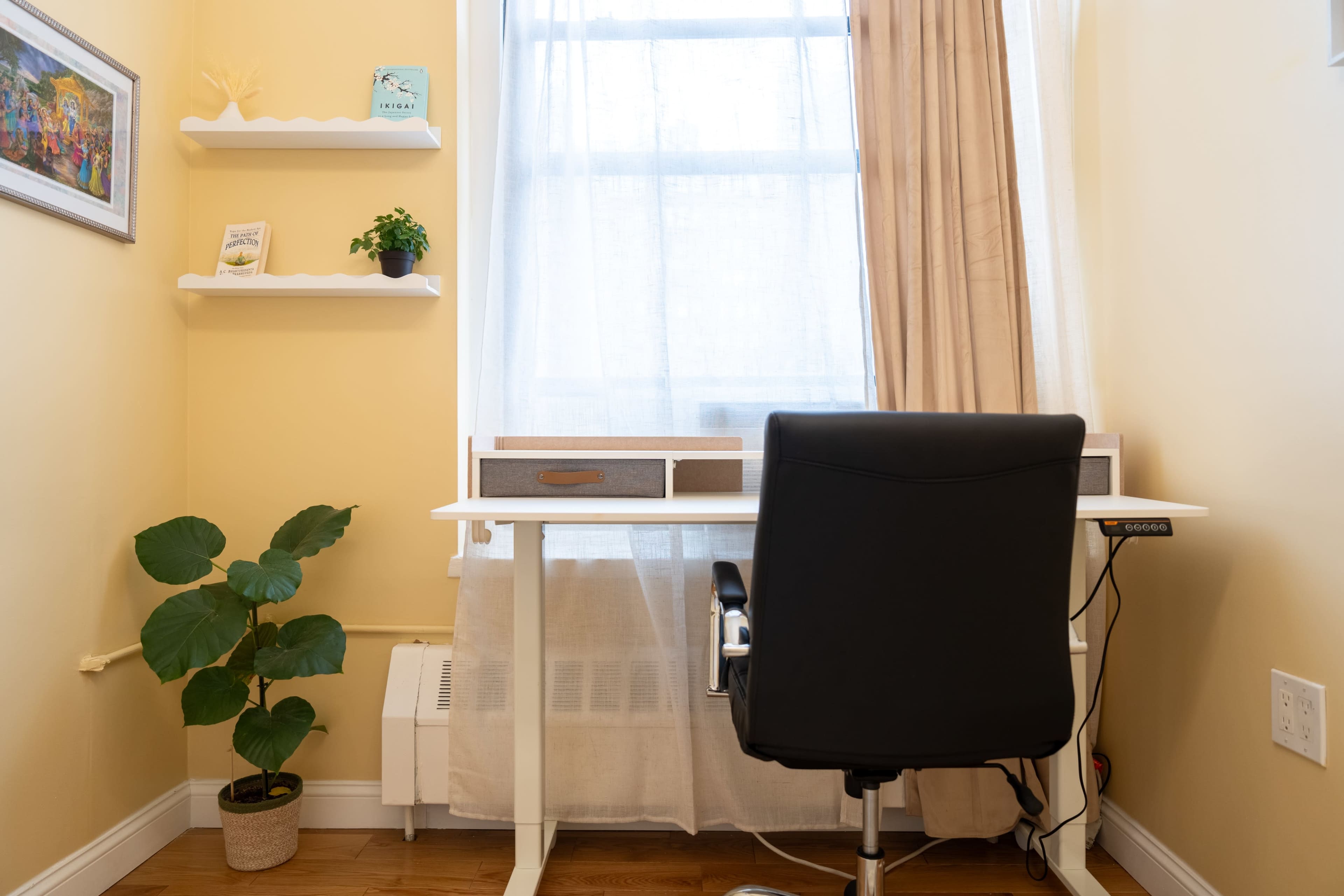 Private Cozy Midtown Office Image in Midtown Manhattan, New York, NY