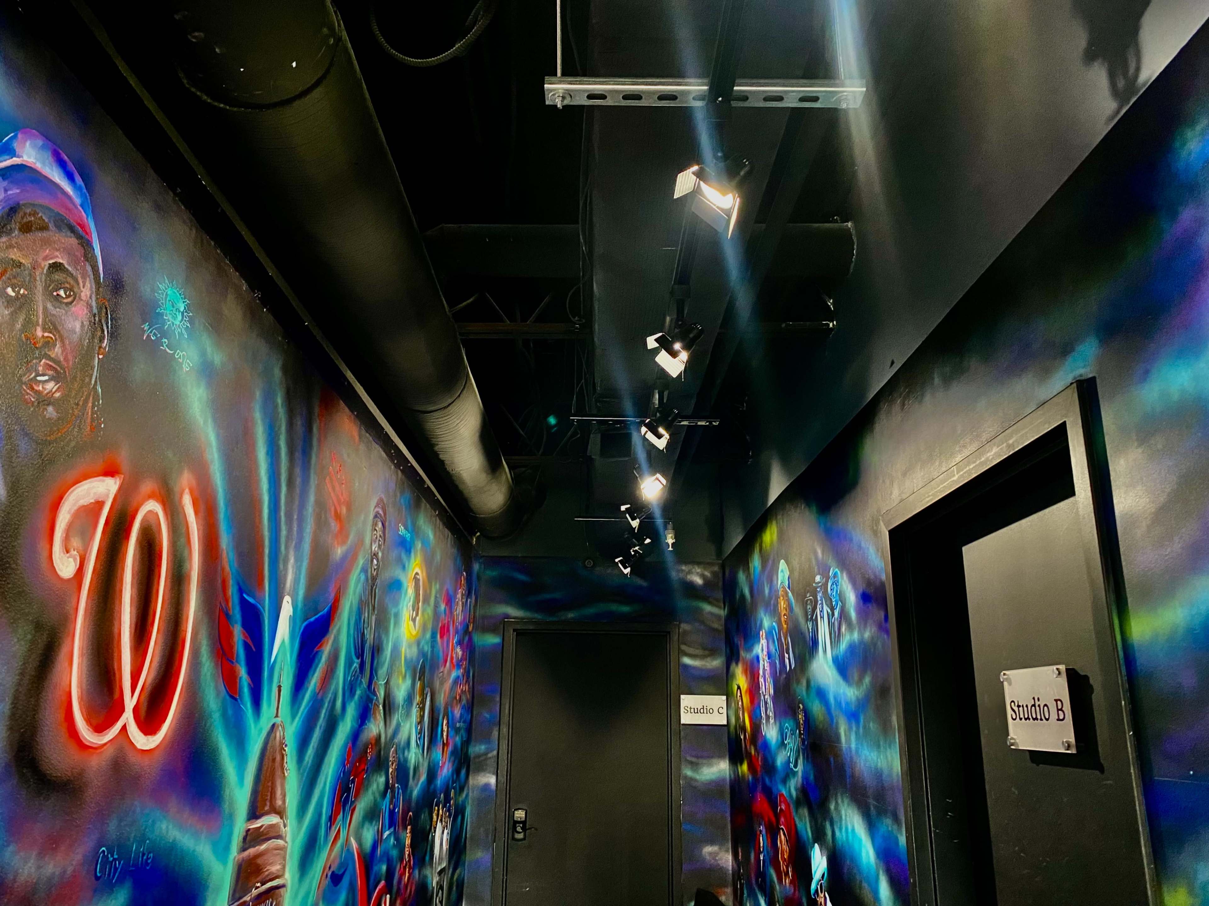 Recording studio close to the metro and beltway. Image in Marlow Heights, Temple Hills, MD