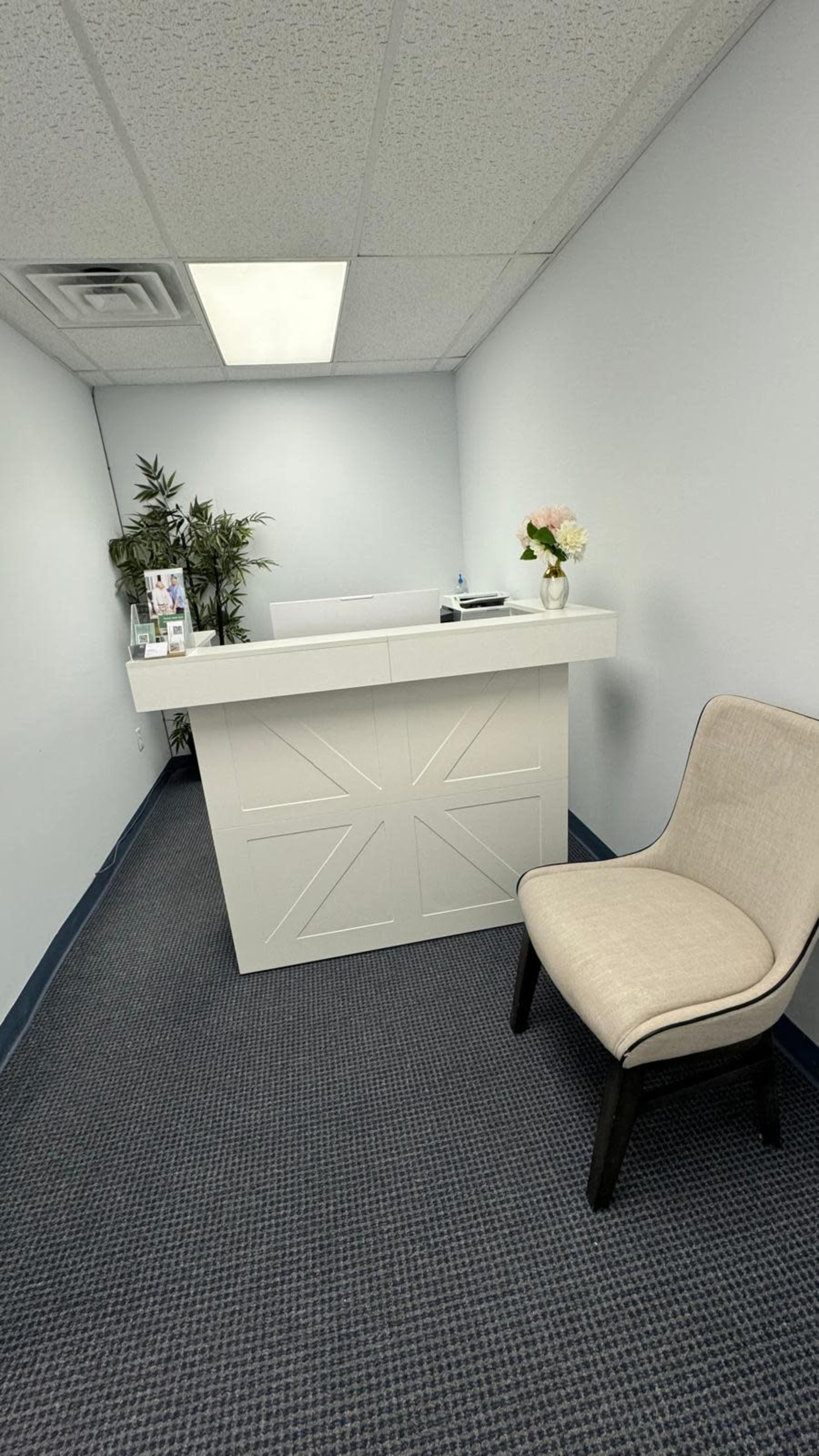 Quiet office space located in an office suite Image in Stratford, Stratford, CT