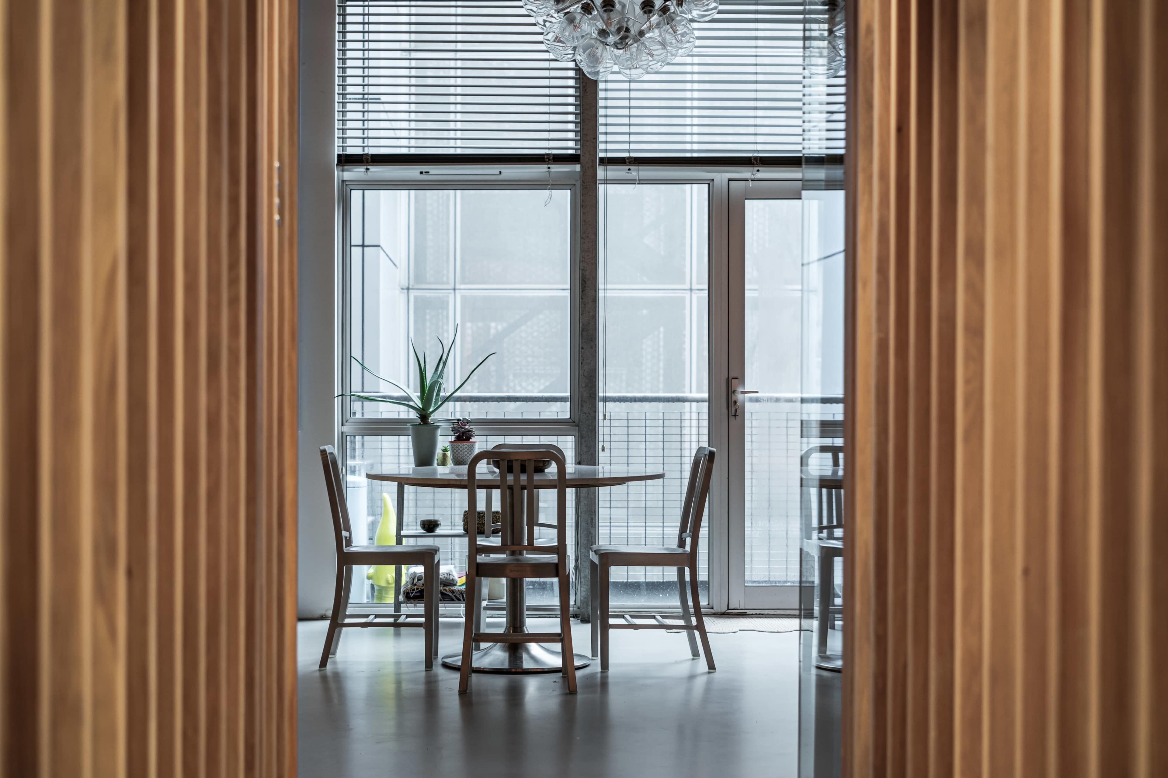 Modern and minimalist East London duplex with natural light Image in Haggerston, London, ENG