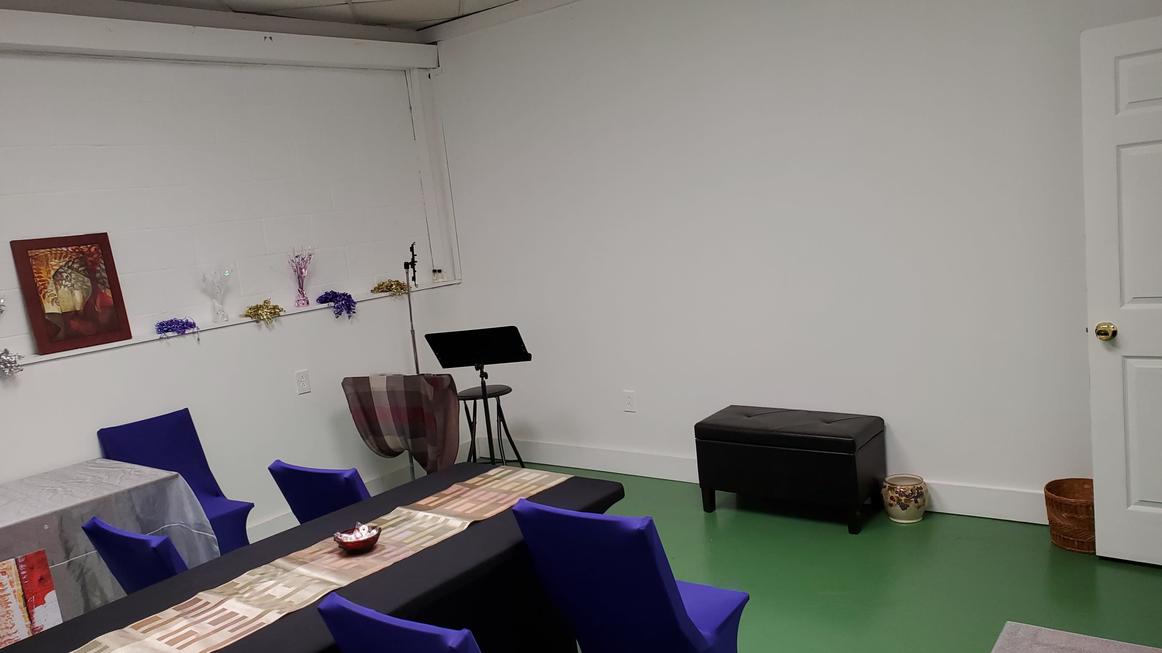 TIO Multi-function Eclectic Boho Healing Arts Wellness Studio / Creative Flex Meeting Space / Spiritual Meditation Sanctuary in Atlanta West Metro Area – downtown Douglasville Image in Douglasville, Douglasville, GA