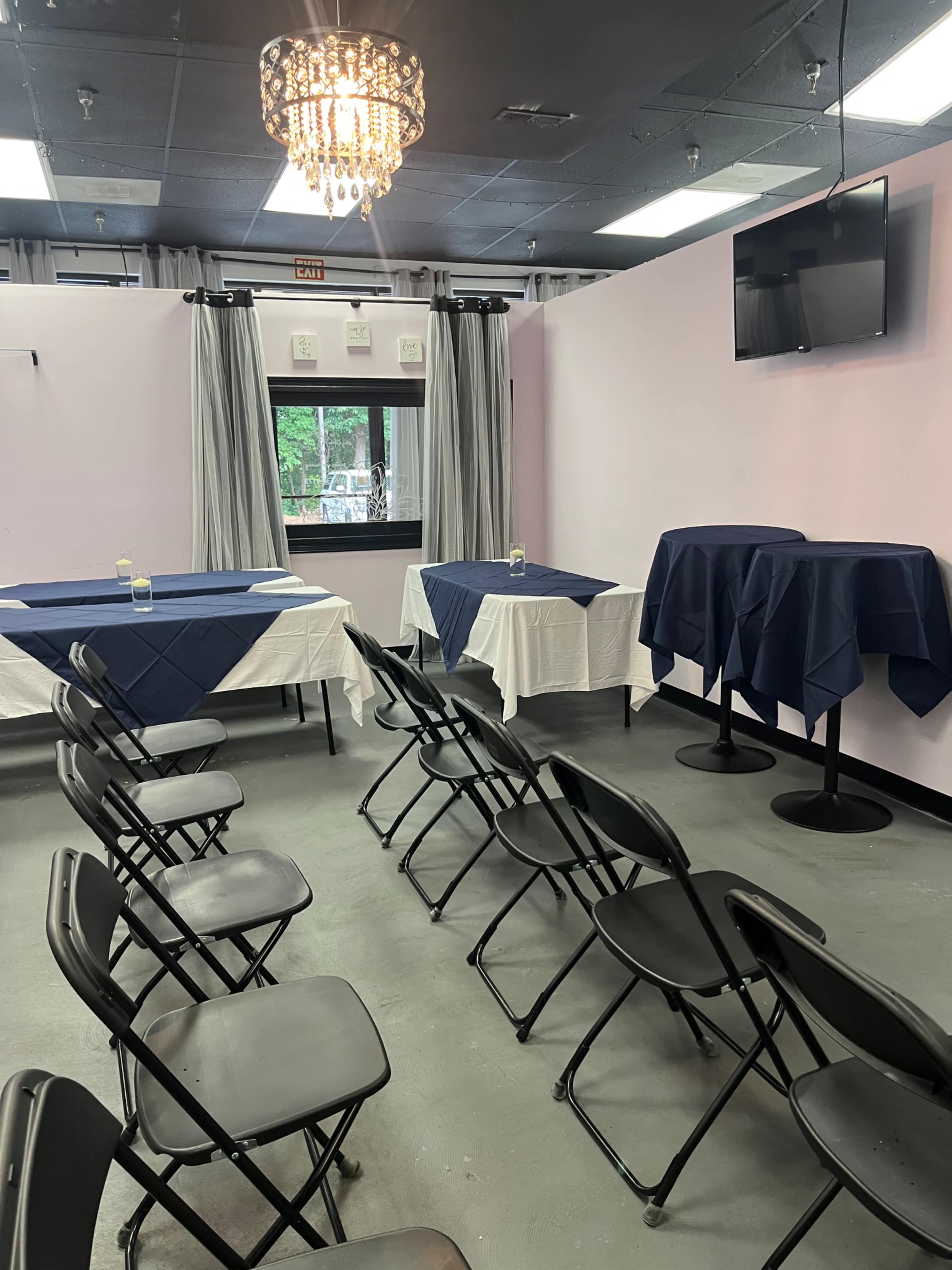 Perfect Corporate Meeting Space Image in North Raleigh, Raleigh, NC