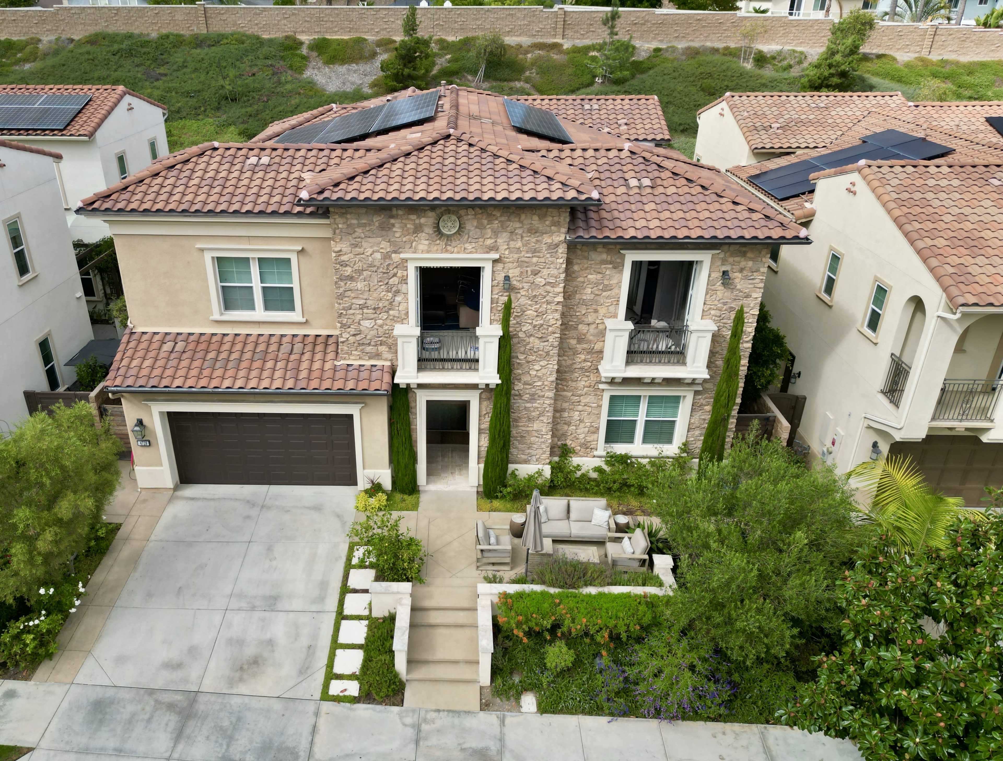 Beach Town Modern Home with Designer Backyard Image in Carlsbad, Carlsbad, CA