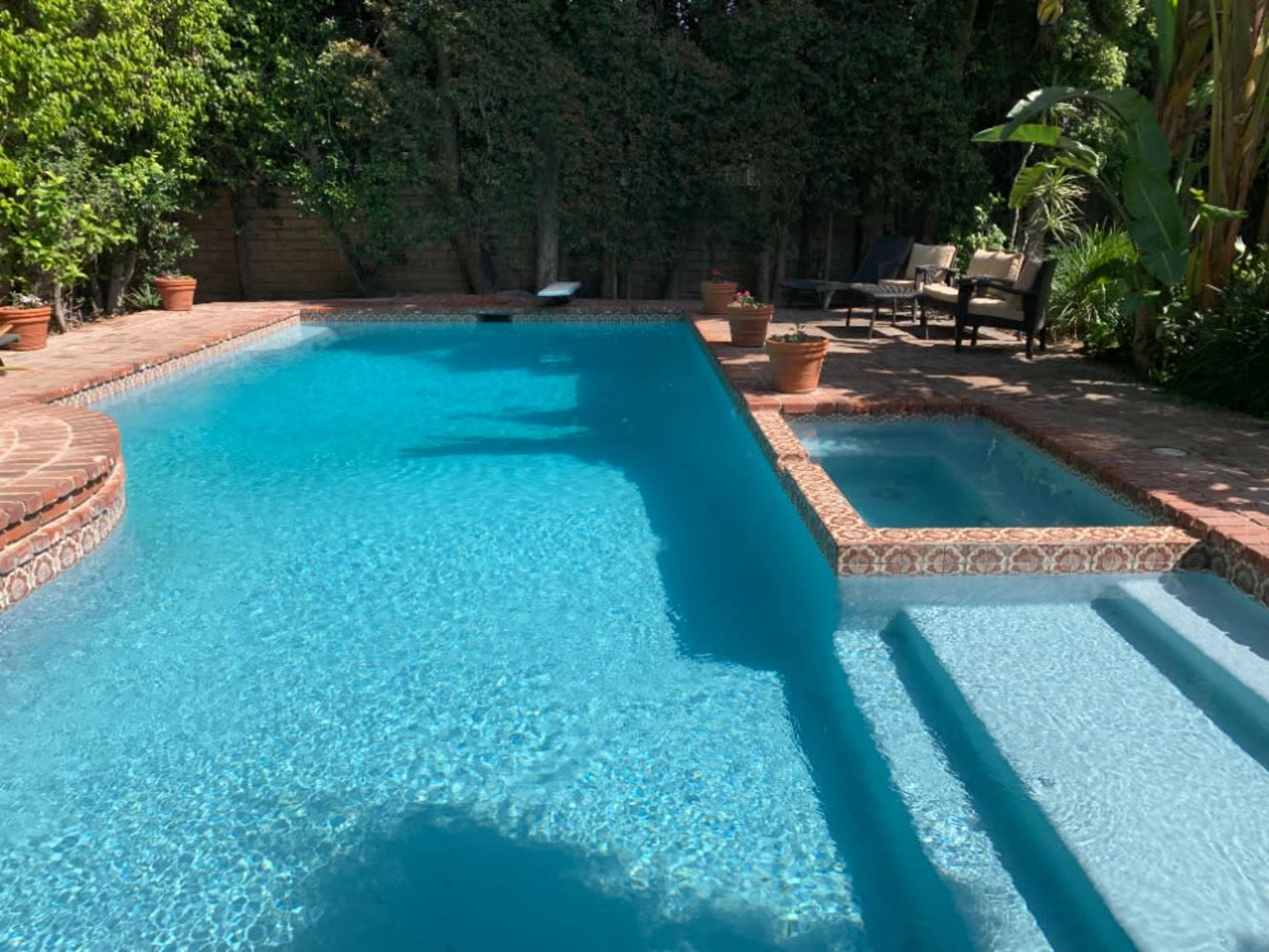Heated swimming pool