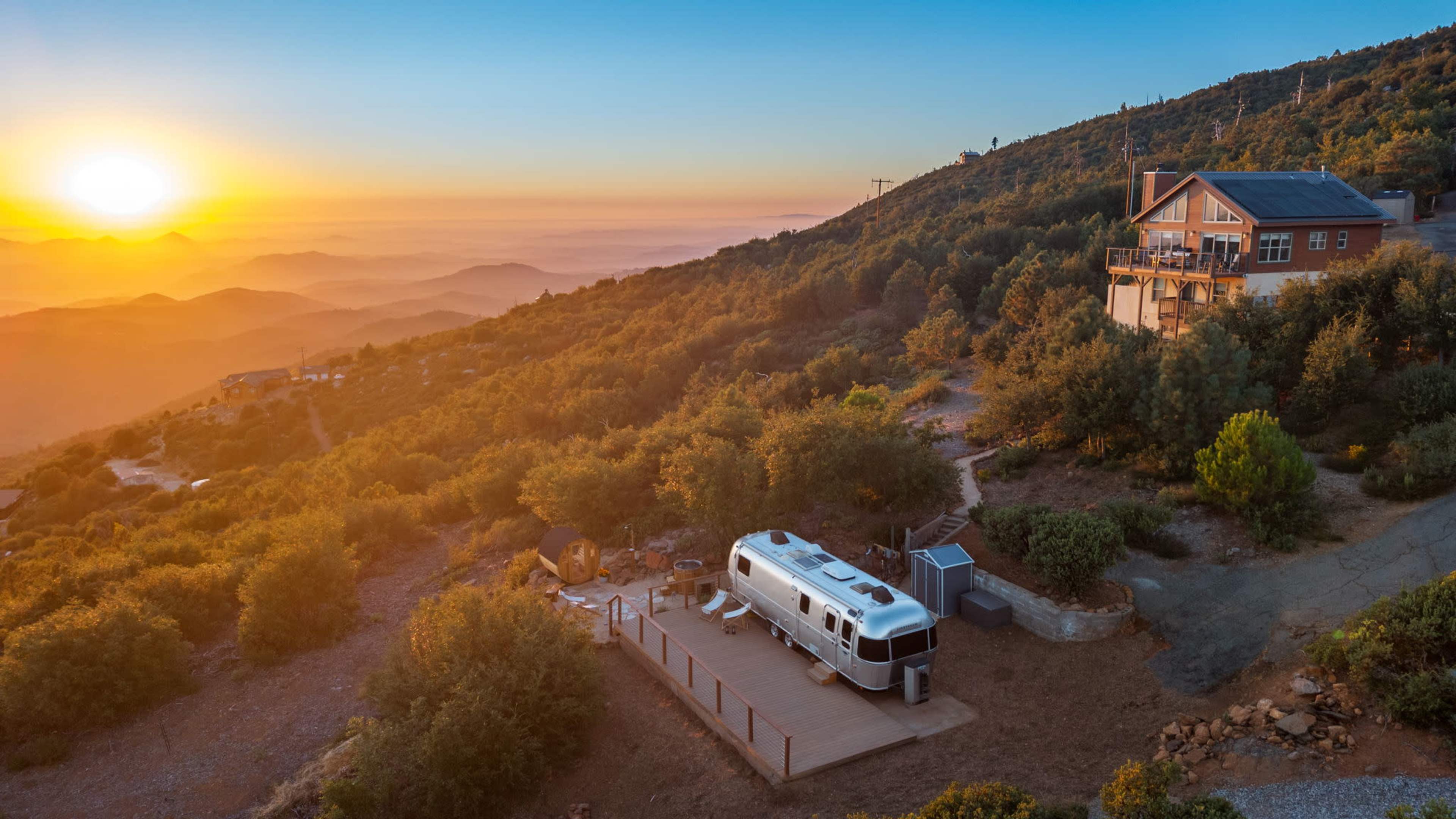 Epic Mountain Views, Pickleball & Cedar Hot Tub Image in , julian, CA