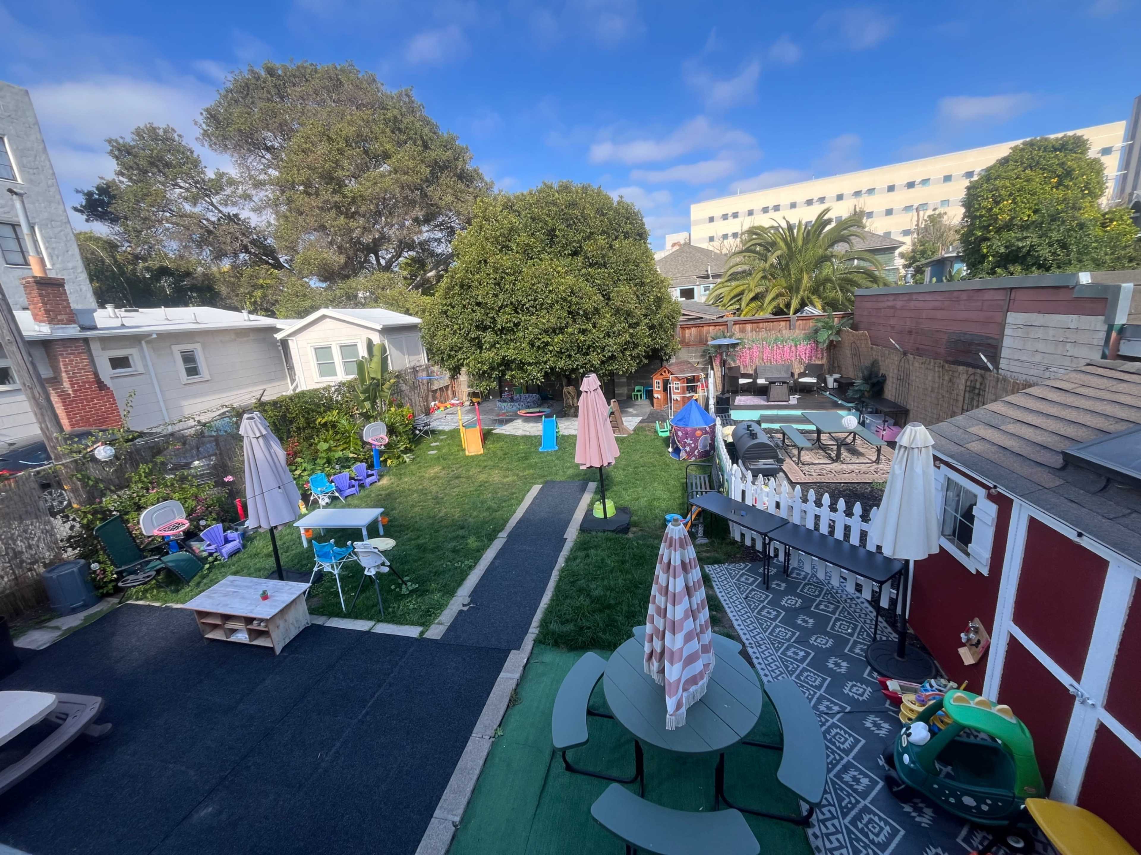 Spacious BOHO kid friendly Piedmont backyard Image in Mosswood, Oakland, CA