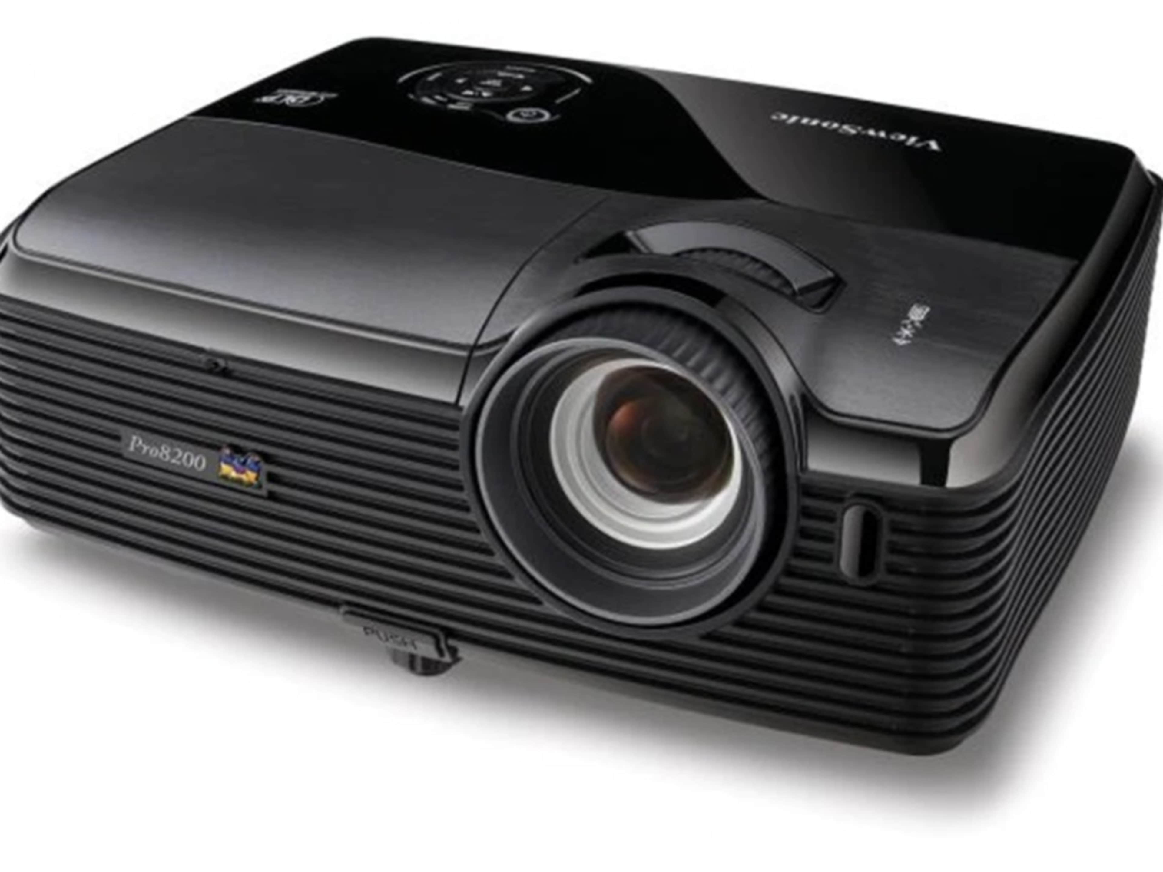 ViewSonic® Pro8200 