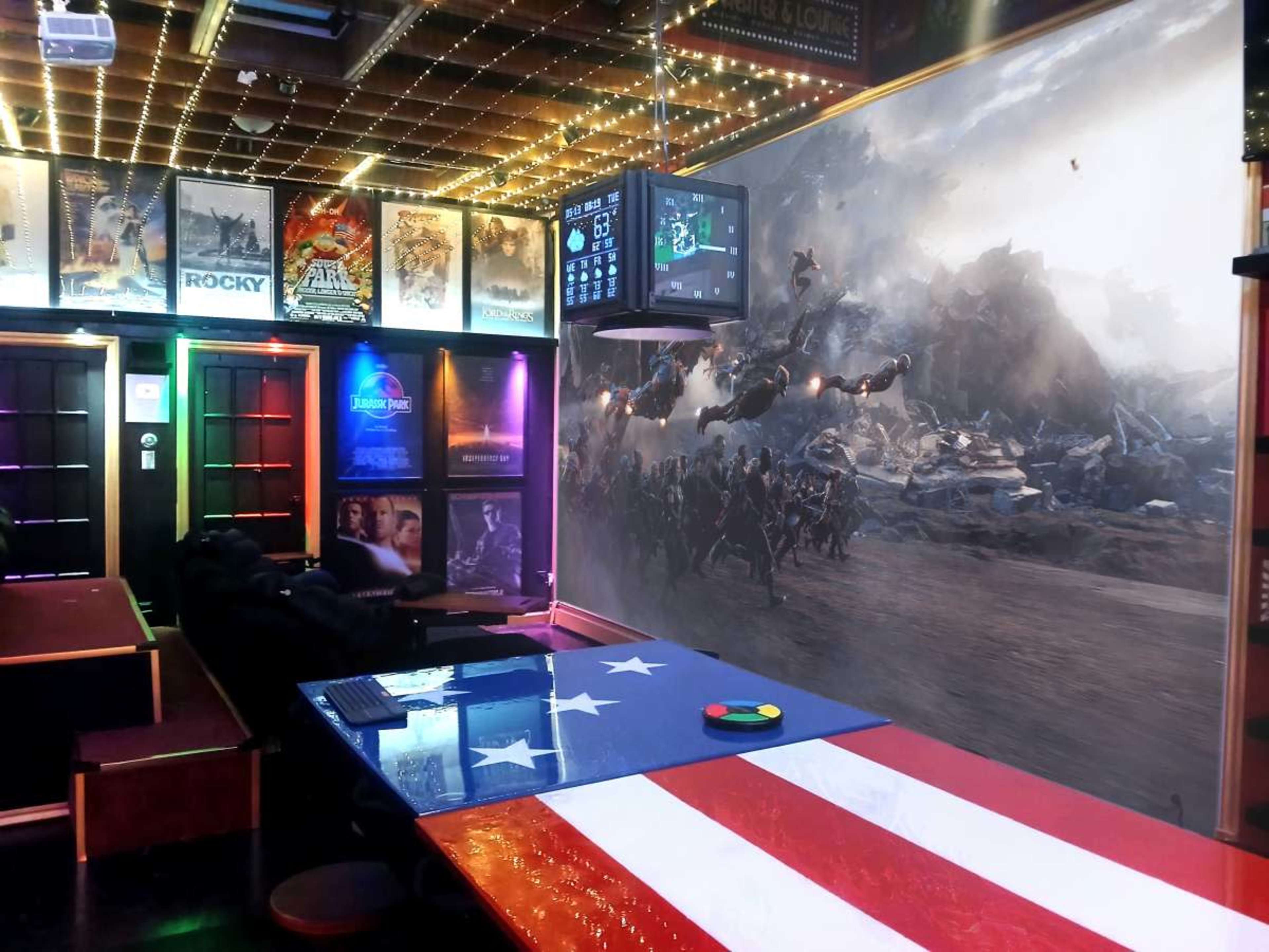 Theater, Entertainment, Retro Arcade, Billard, Ping pong, poker, Games, Parties Image in Glen Oaks, Little Neck, NY